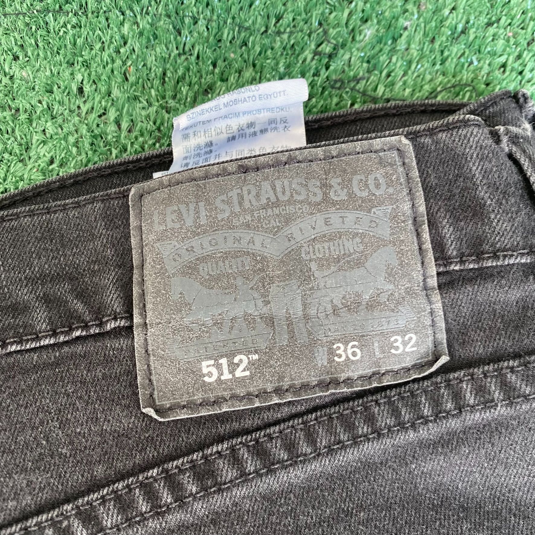 Levi's Vintage Y2K Levi's 512 Jeans Black Slim Taper Pants Size US 36 / EU 52 - 3 Thumbnail