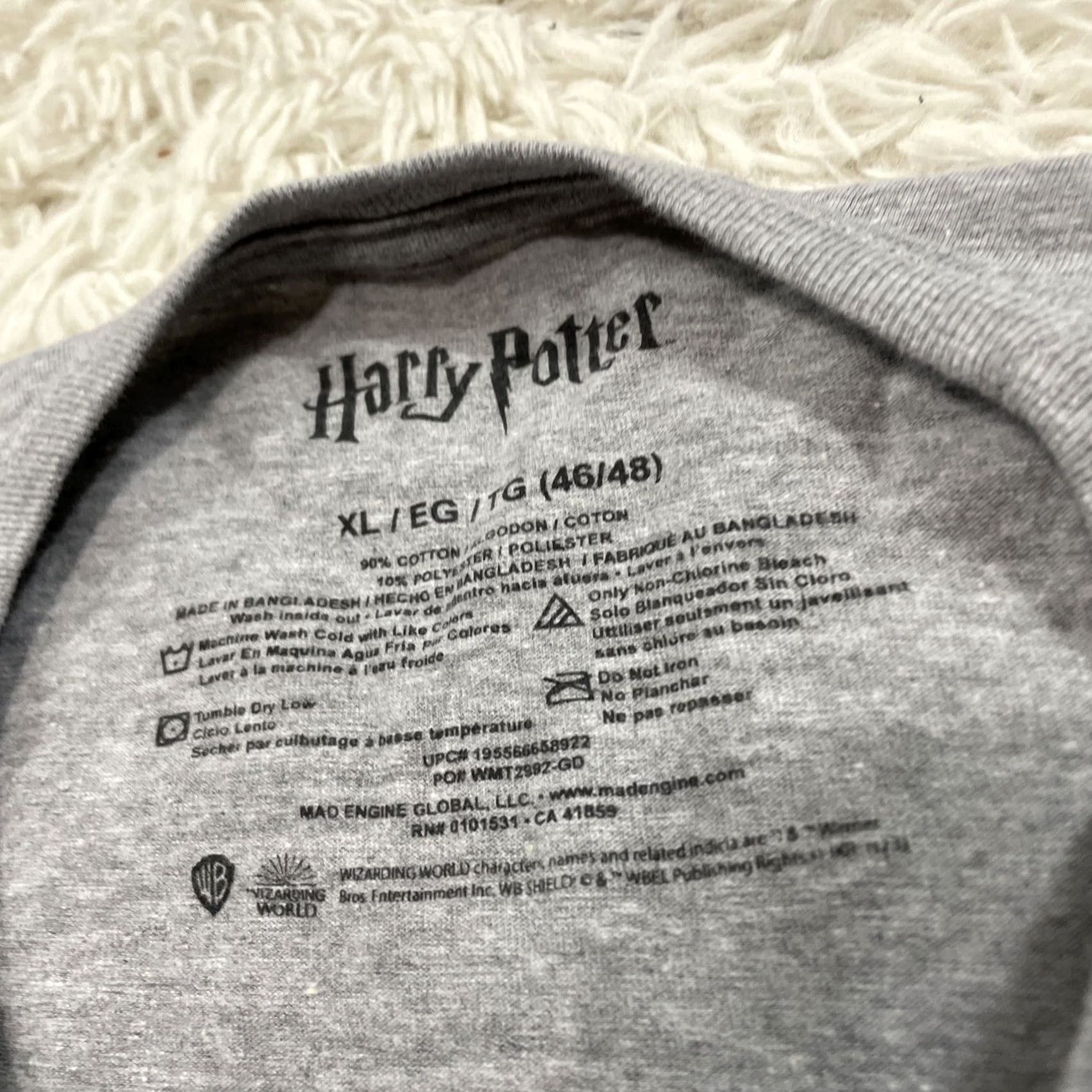 Vintage HARRY POTTER HERBOLOGY Shirt Men XL Gray Hogwarts Mandrake XL 46 48 Graphic Print Logo Crew Neck Short Sleeve Cotton Regular Size US XL / EU 56 / 4 - 6 Thumbnail
