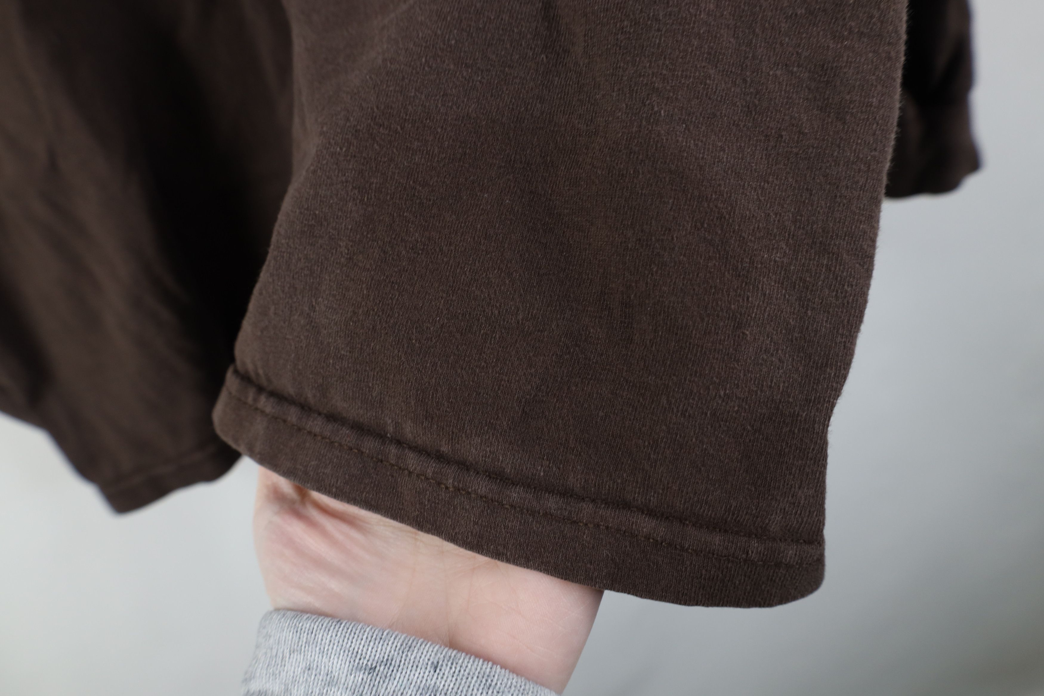 Vintage Vintage Y2K Streetwear Long Sleeve T-Shirt Brown Cotton Size US M / EU 48-50 / 2 - 11 Thumbnail