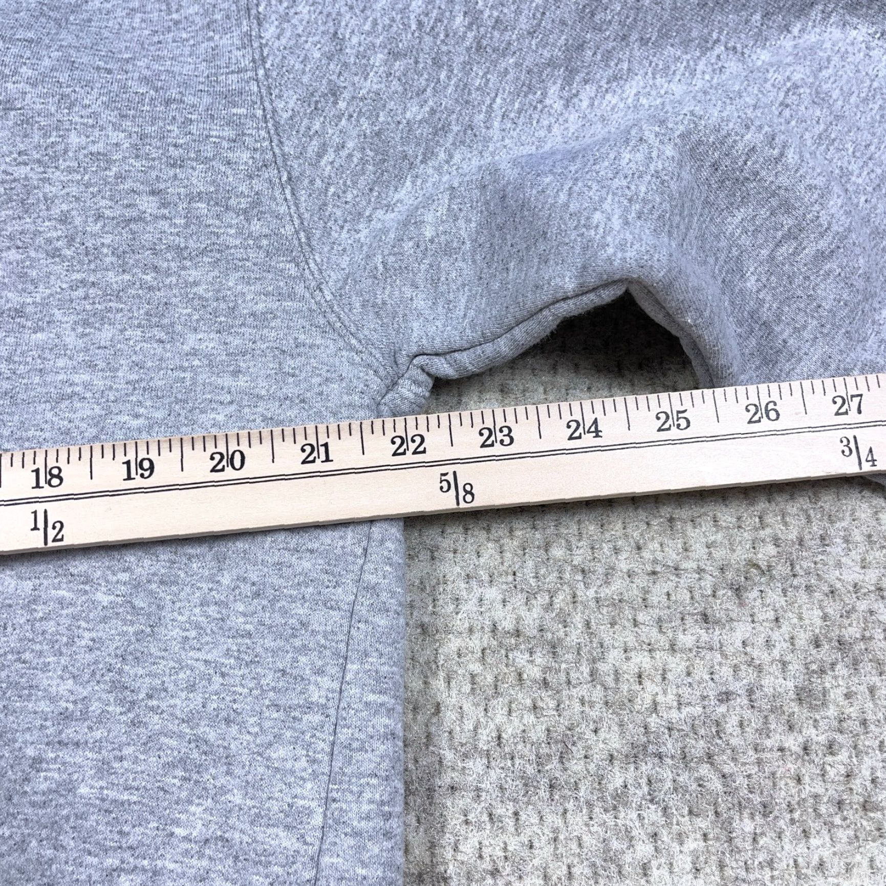 Carhartt VINTAGE Carhartt Hoodie Men M Medium Heather Gray Pullover Sweatshirt Work Zip Crew Neck All Seasons Hooded Solid Gray 90s Style Mens Size US M / EU 48-50 / 2 - 7 Thumbnail