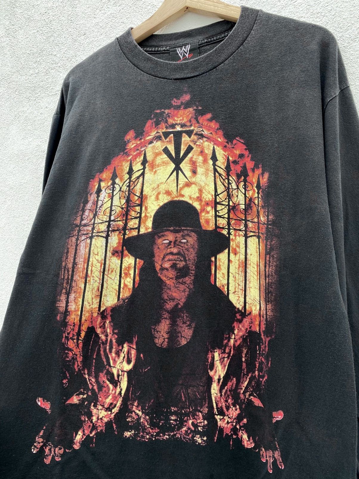 WWE Vintage Rare The Undertaker Hell’s Gate Flame Long Sleeve Size US L / EU 52-54 / 3 - 6 Thumbnail