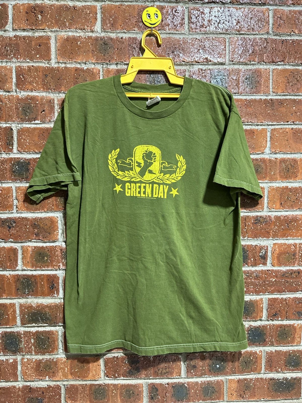Band Tees × Fruit Of The Loom × Vintage Thrashed Vintage Y2K Green Day Band Faded Tee Size US L / EU 52-54 / 3 - 1 Thumbnail