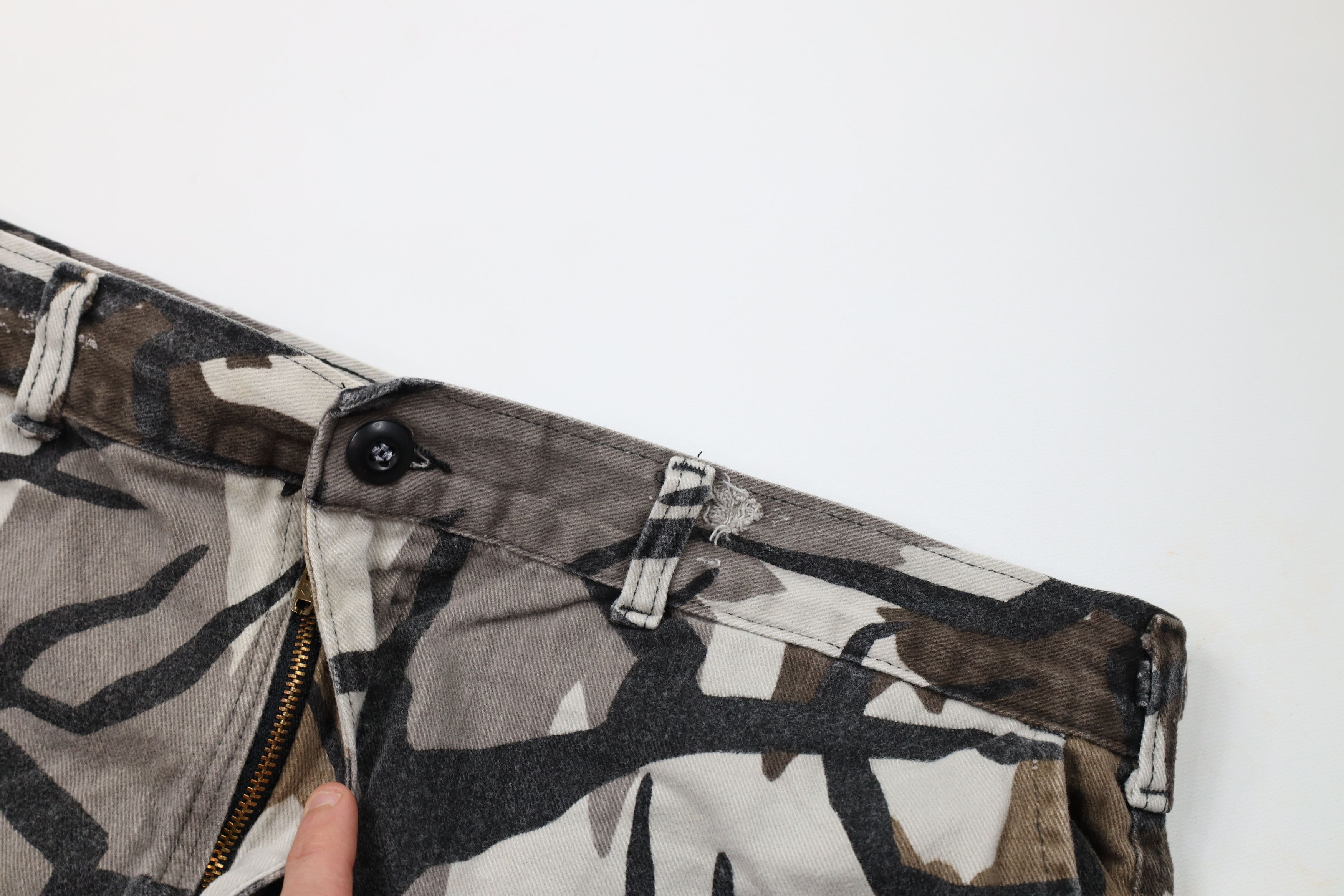 Vintage Vintage 90s Streetwear Camouflage Wide Leg Cargo Pants USA Size US 38 / EU 54 - 11 Thumbnail