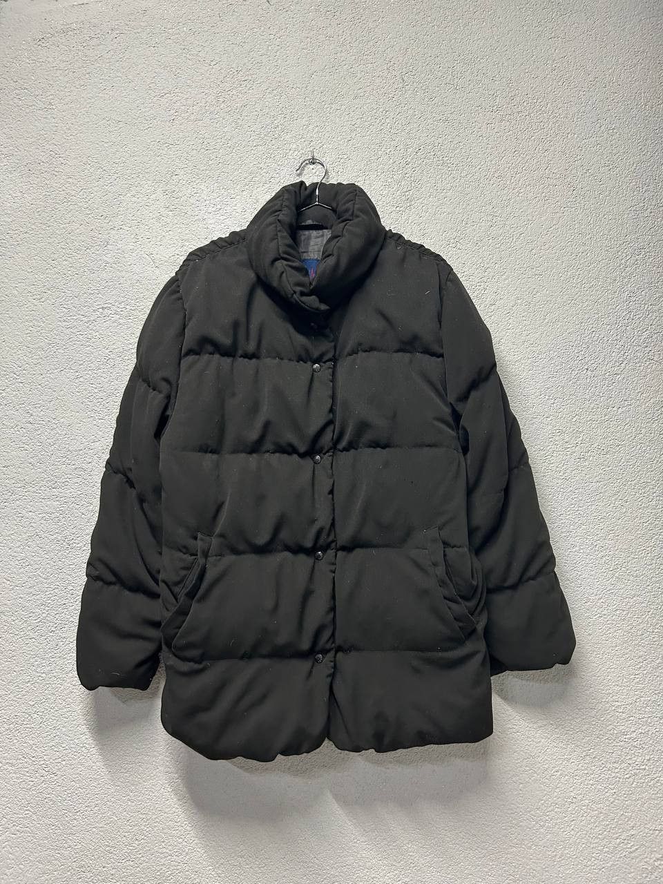Moncler Moncler womens down jacket size 1 / S Size S / US 4 / IT 40 - 1 Thumbnail