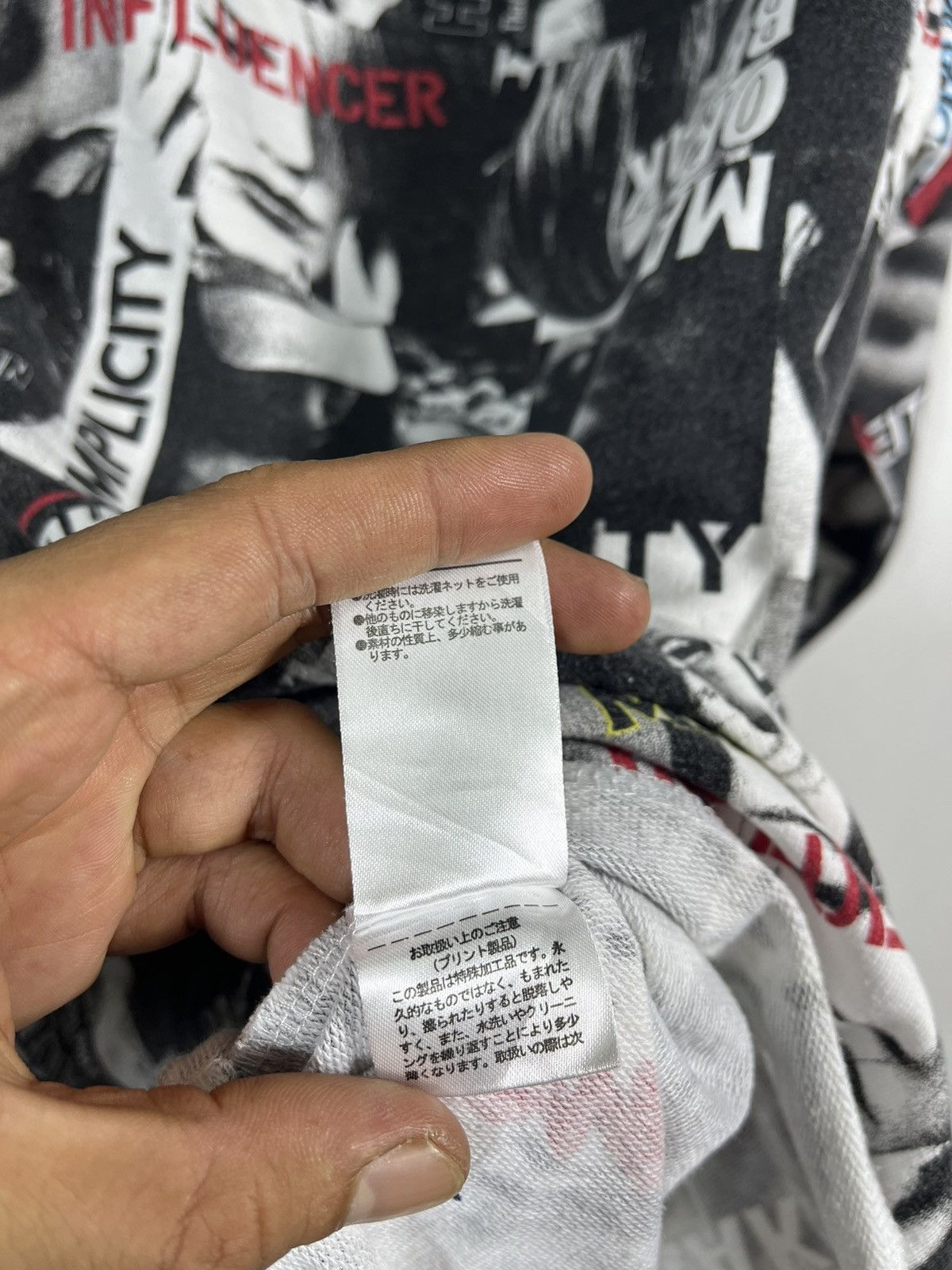 Designer Overprint Browny Vintage Nice Design Size US L / EU 52-54 / 3 - 4 Thumbnail
