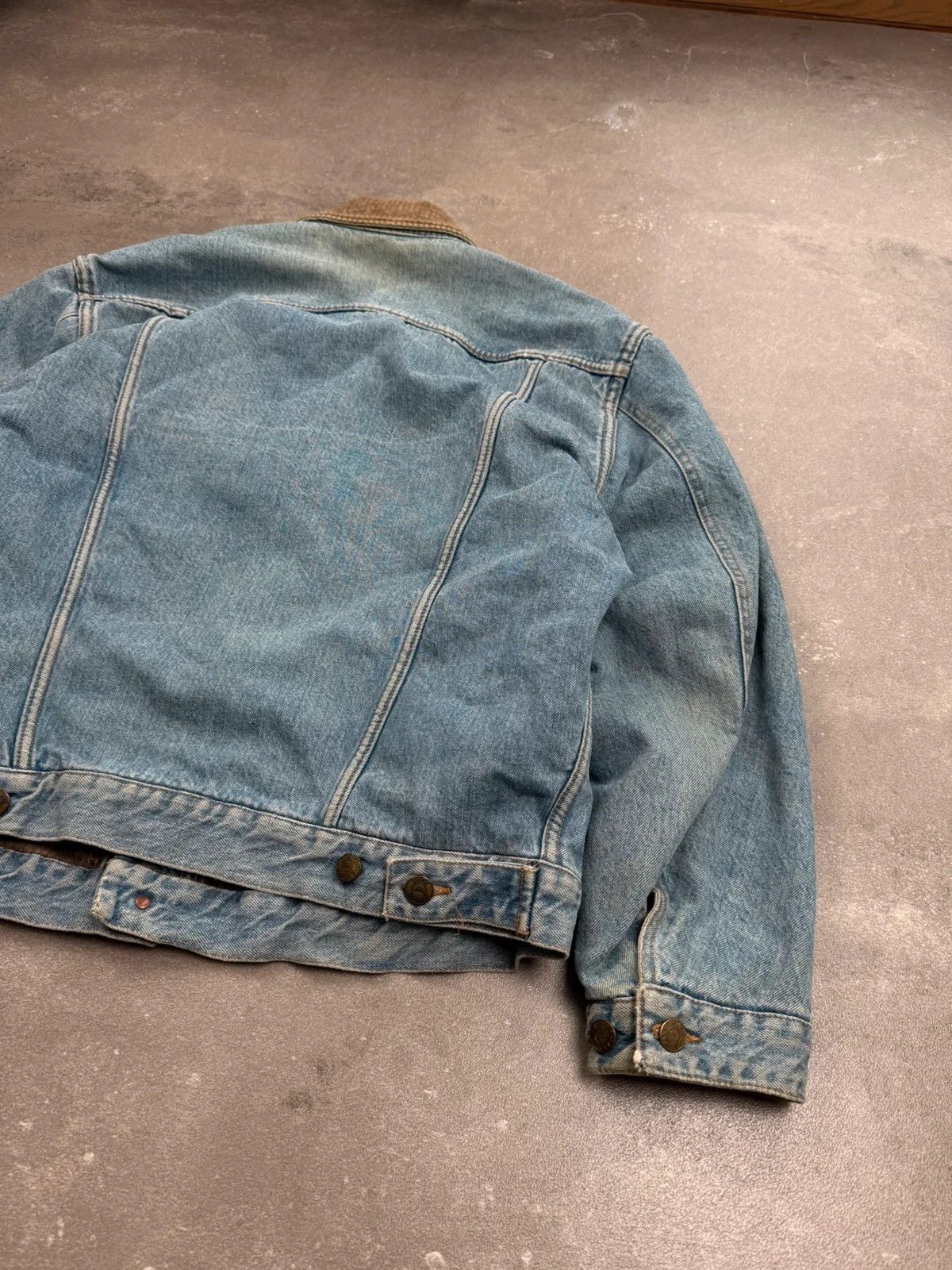 Armani Armani denim jacket vintage 1980s work wear made in Italy Size US L / EU 52-54 / 3 - 19 Thumbnail