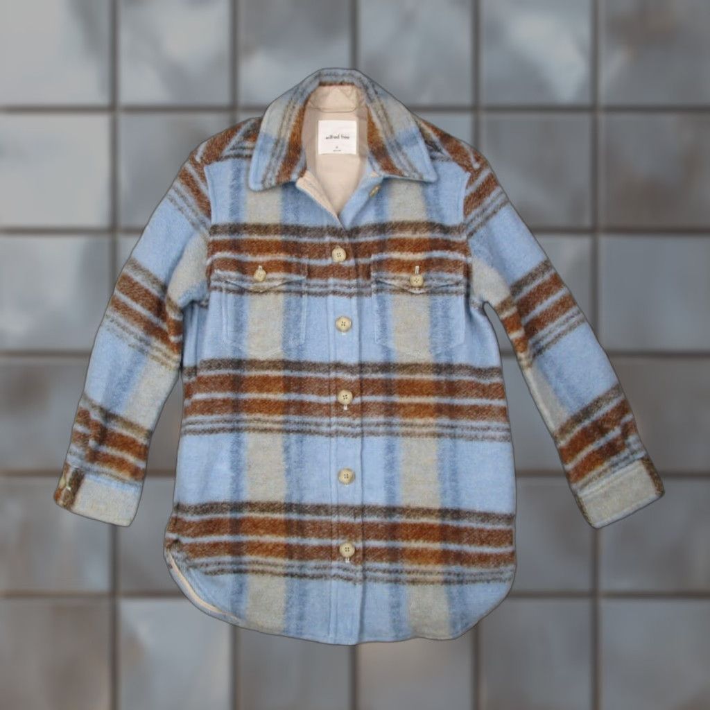 Vintage Wilfred Aritzia Women's Blue Plaid Wool Blend Button Up Shacket Jacket XS Size XS / US 0-2 / IT 36-38 - 1 Thumbnail