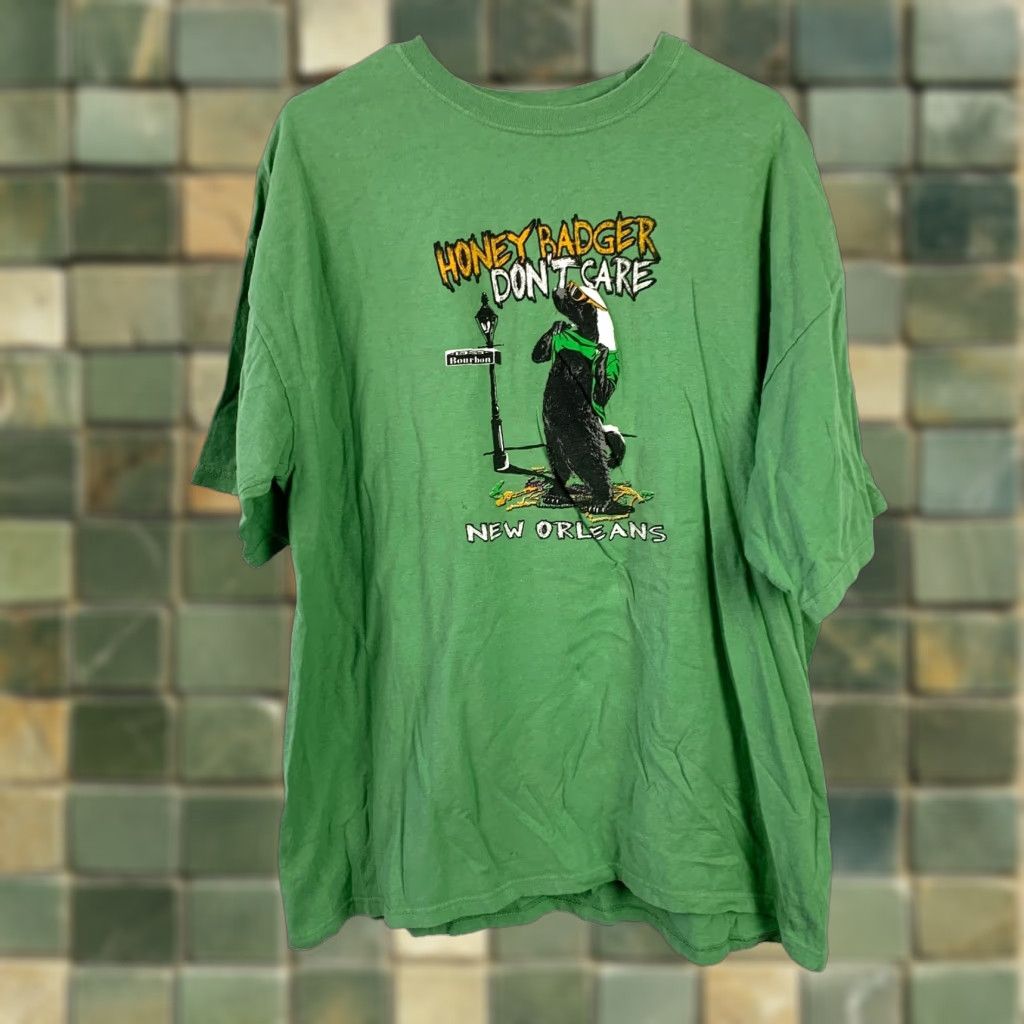 CO HONEY BADGER DON'T CARE New Orleans Tourist T-Shirt Tee XXL Green The Duck Co. Men T-Shirt Shirt XXL Green Mens Colorful All Seasons Casual Shirt Size US XXL / EU 58 / 5 - 1 Thumbnail