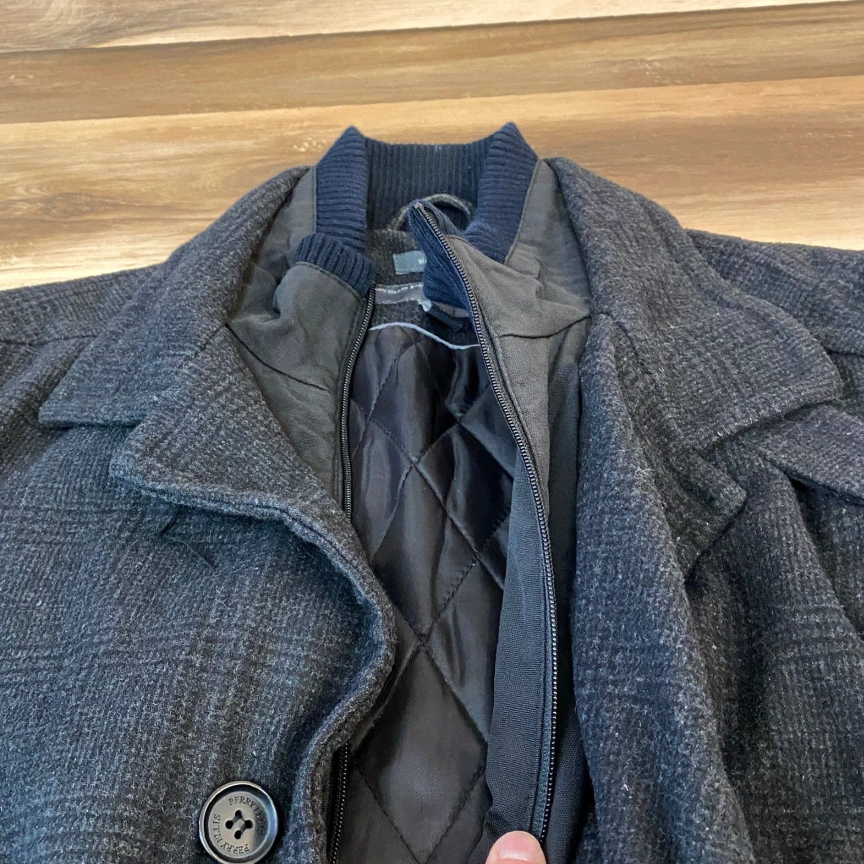 Perry Ellis Perry Ellis Portfolio Coat Mens Small Wool Blend Glen Plaid Car Coat Charcoal Size US S / EU 44-46 / 1 - 6 Thumbnail