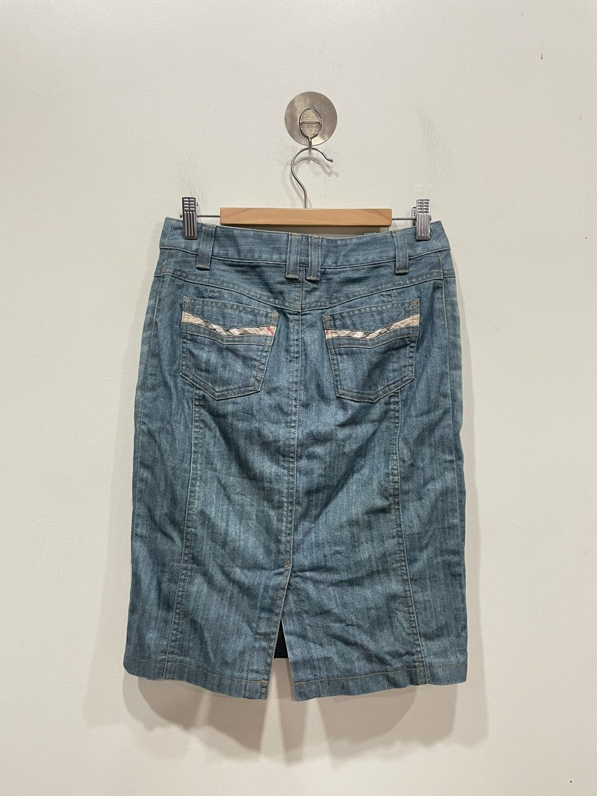 Burberry Burberry Denim Midi Skirt Size 25" / US 0 / IT 36 - 2 Thumbnail