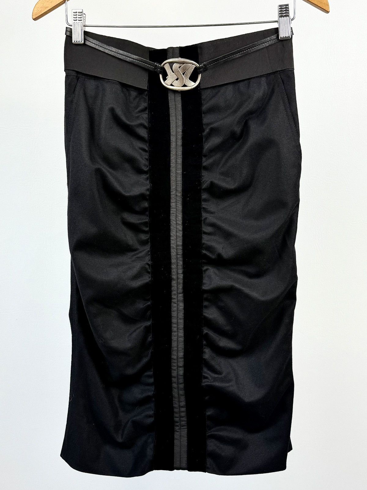Yves Saint Laurent Yves Saint Laurent - Tom Ford - SS02 - Velvet - Ruched Skirt Size 25" / US 0 / IT 36 - 1 Thumbnail
