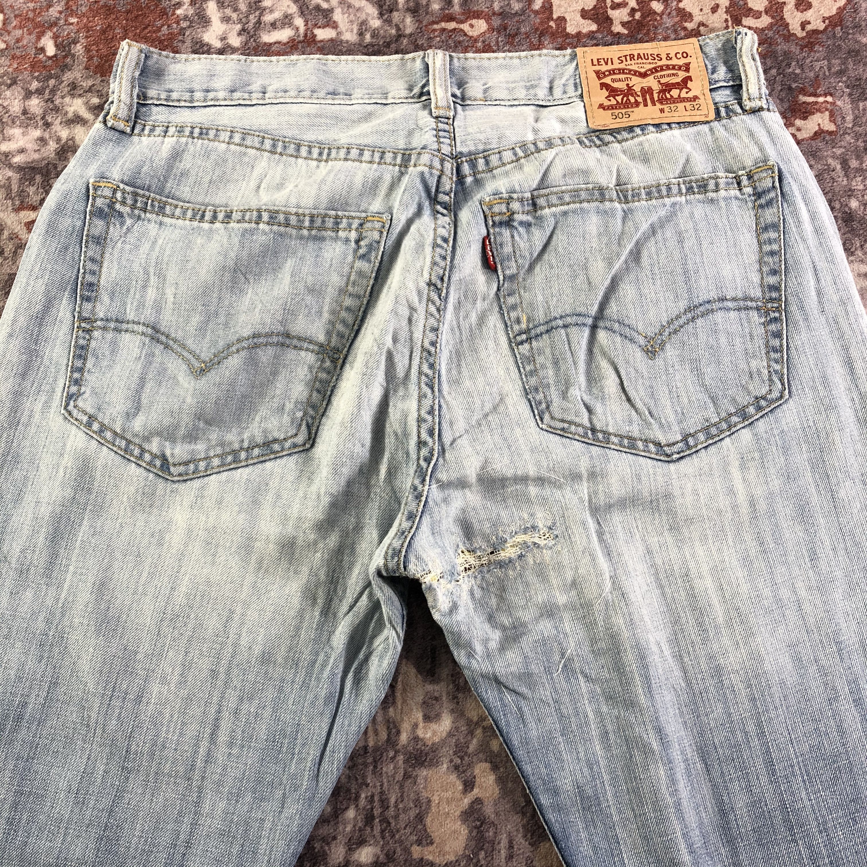 Levi's × Vintage Vintage Light Wash Levis 505 Jeans-JM3210 Size US 33 - 4 Thumbnail