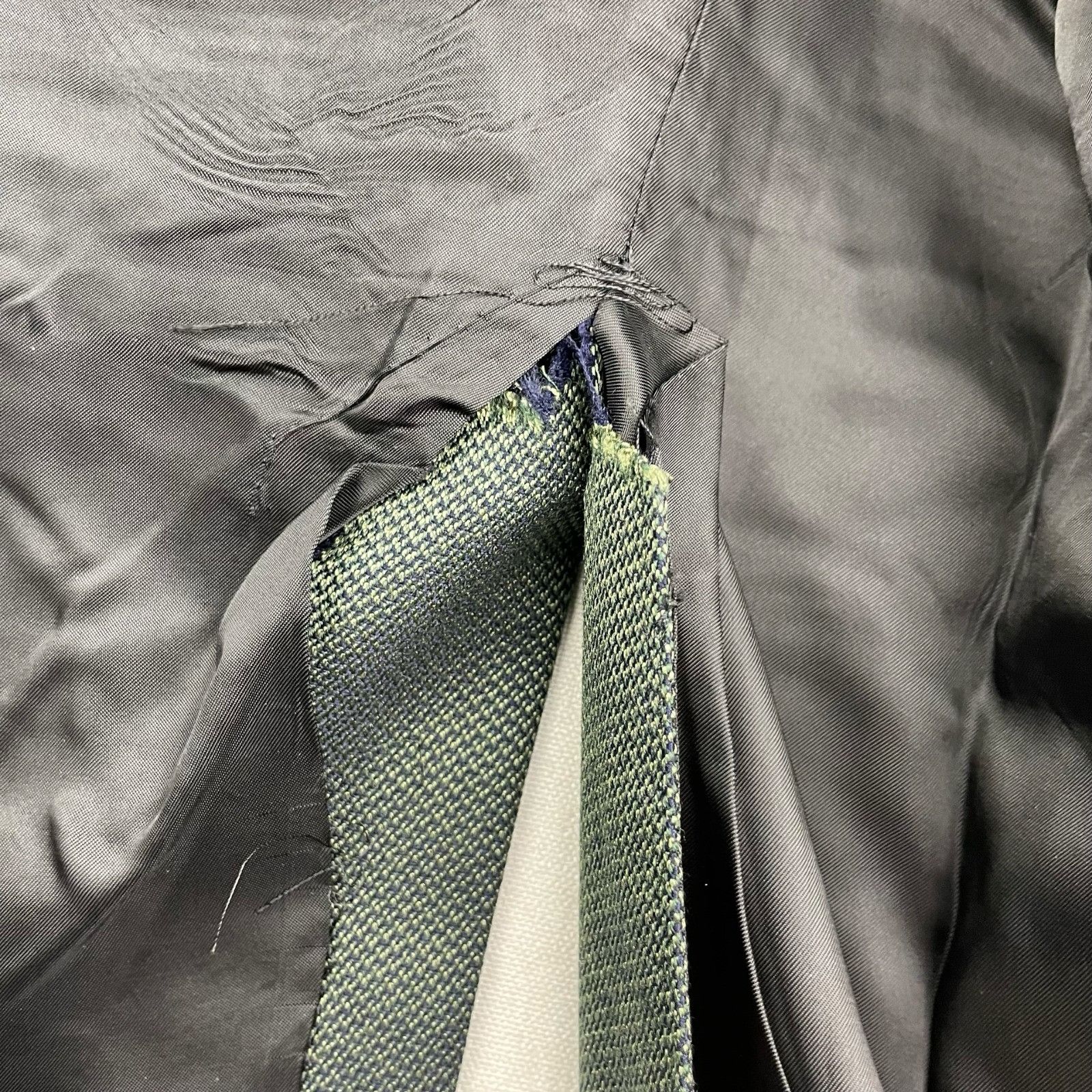 Holland & Sherry Holland & Sherry Men's Bespoke 3-Button Blazer Green Iridesc Size 44L - 14 Thumbnail