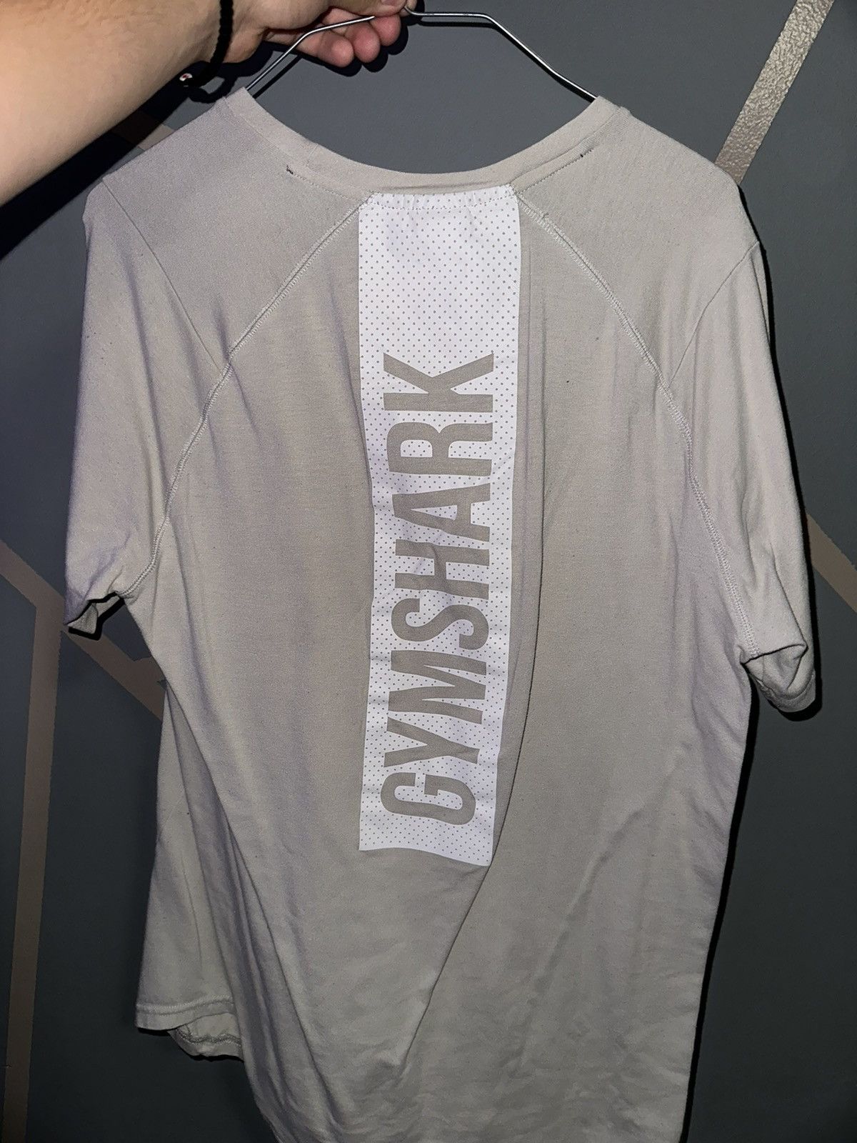Gymshark gym shark tee Size US L / EU 52-54 / 3 - 3 Thumbnail