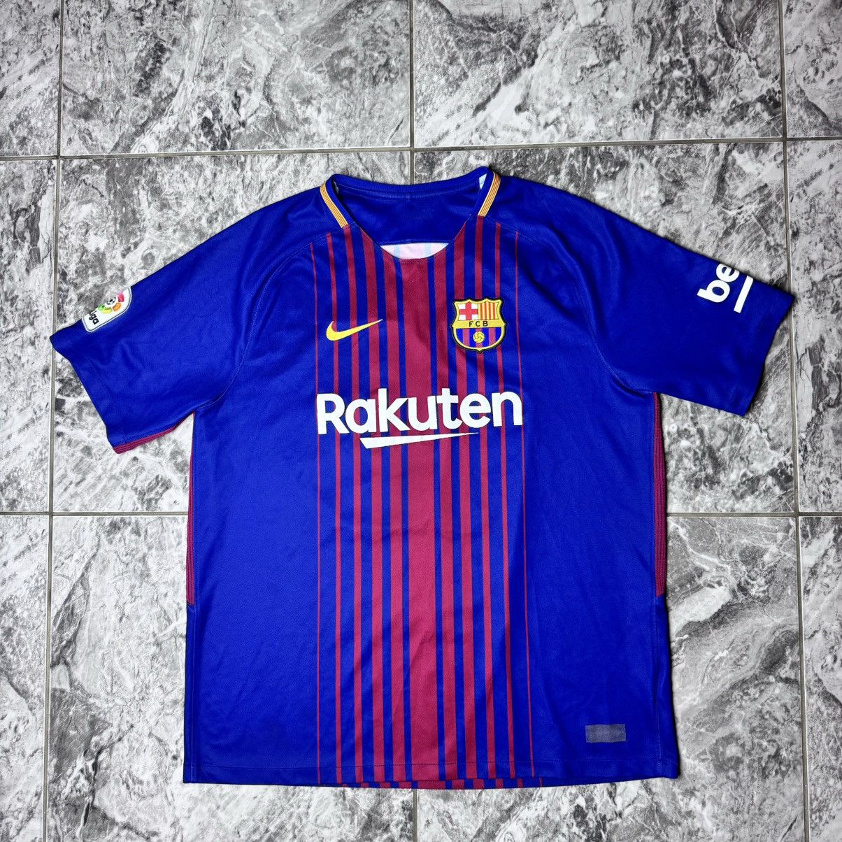 Nike × Vintage Nike Messi Barcelona 2017 2018 Home Size US XL / EU 56 / 4 - 3 Thumbnail