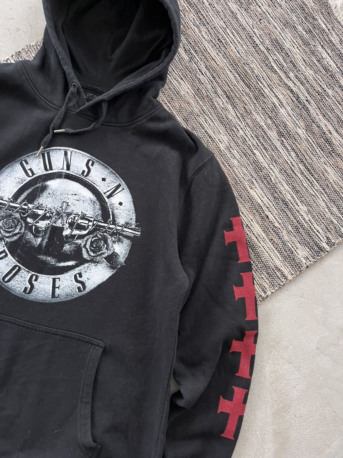Guns N' Roses Vintage Guns N’Rose Tour Black Multi Logo Y2K Rock Hoodie Size US M / EU 48-50 / 2 - 6 Thumbnail