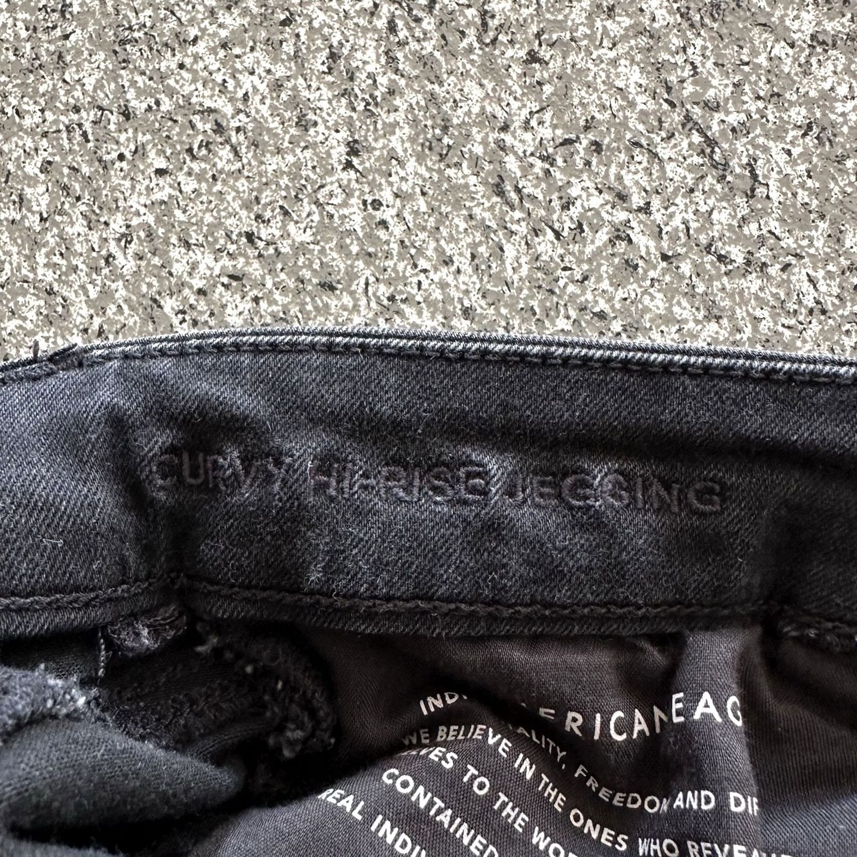 American Eagle Outfitters American Eagle Outfitters Jegging Black High Rise Distressed 4 26x26 Womens Jeans Size 26" / US 2 / IT 38 - 7 Thumbnail