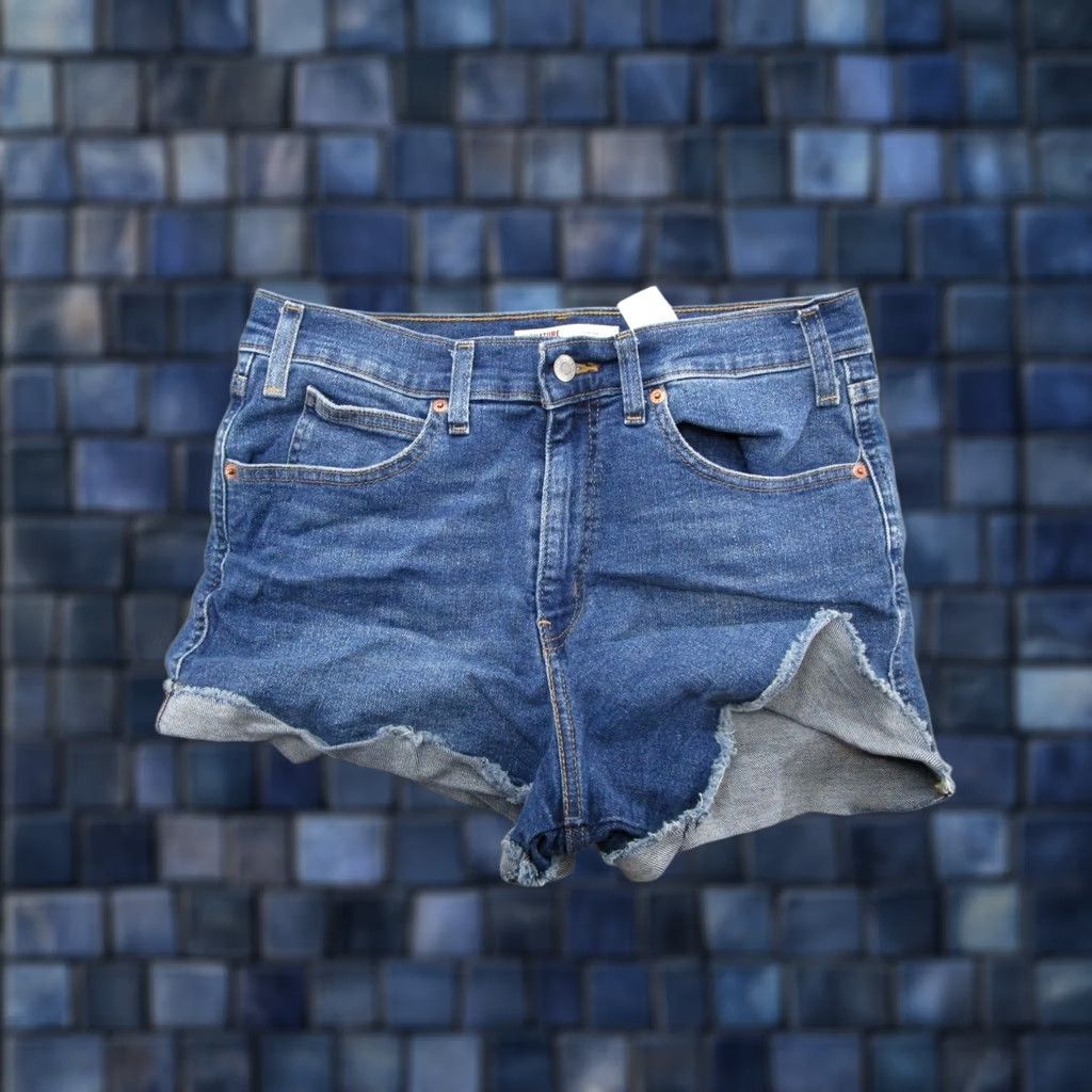 Levi's Levi's Heritage High Rise Denim Jean Shorts Cut Off Stretch Women's Size 10 W30 Blue 3 Inch Inseam Vintage? Size 30" / US 8 / IT 44 - 1 Thumbnail