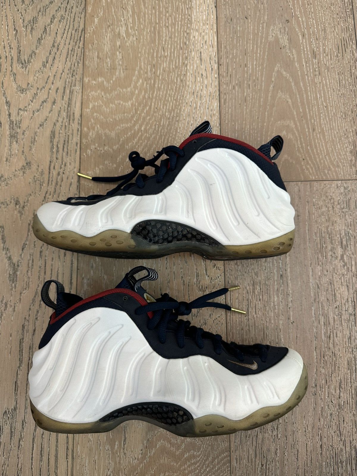Nike Nike Air Foamposite One Olympic Size US 9.5 / EU 42-43 - 4 Thumbnail