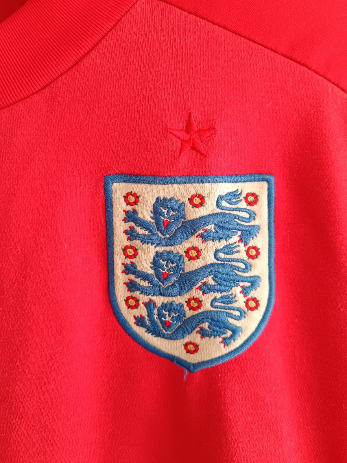 Umbro Umbro England shirt Size US L / EU 52-54 / 3 - 4 Thumbnail