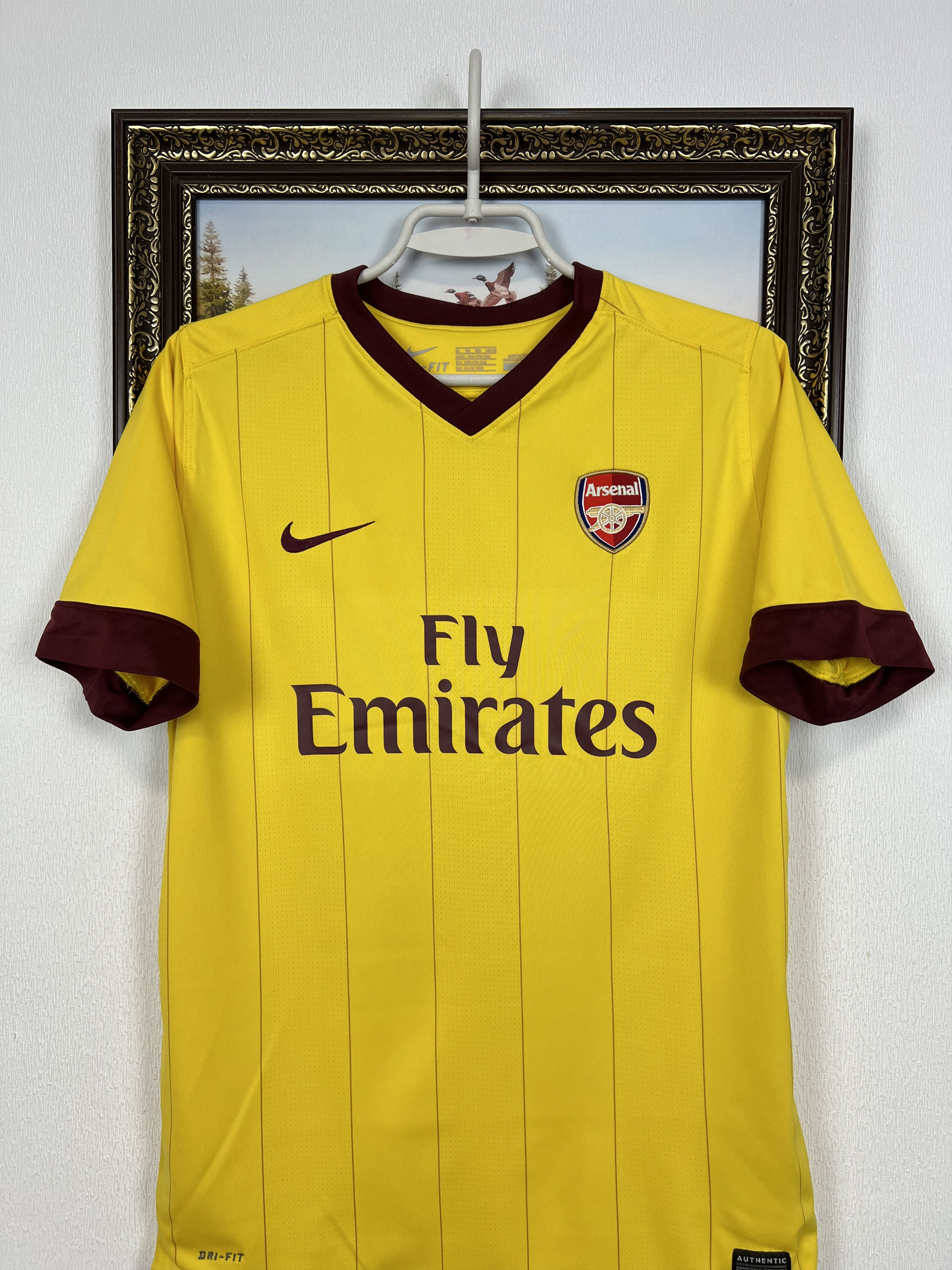 Nike Arsenal football shirt Soccer #29 Chamakh Nike Tee Hype Size US XS / EU 42 / 0 - 2 Thumbnail