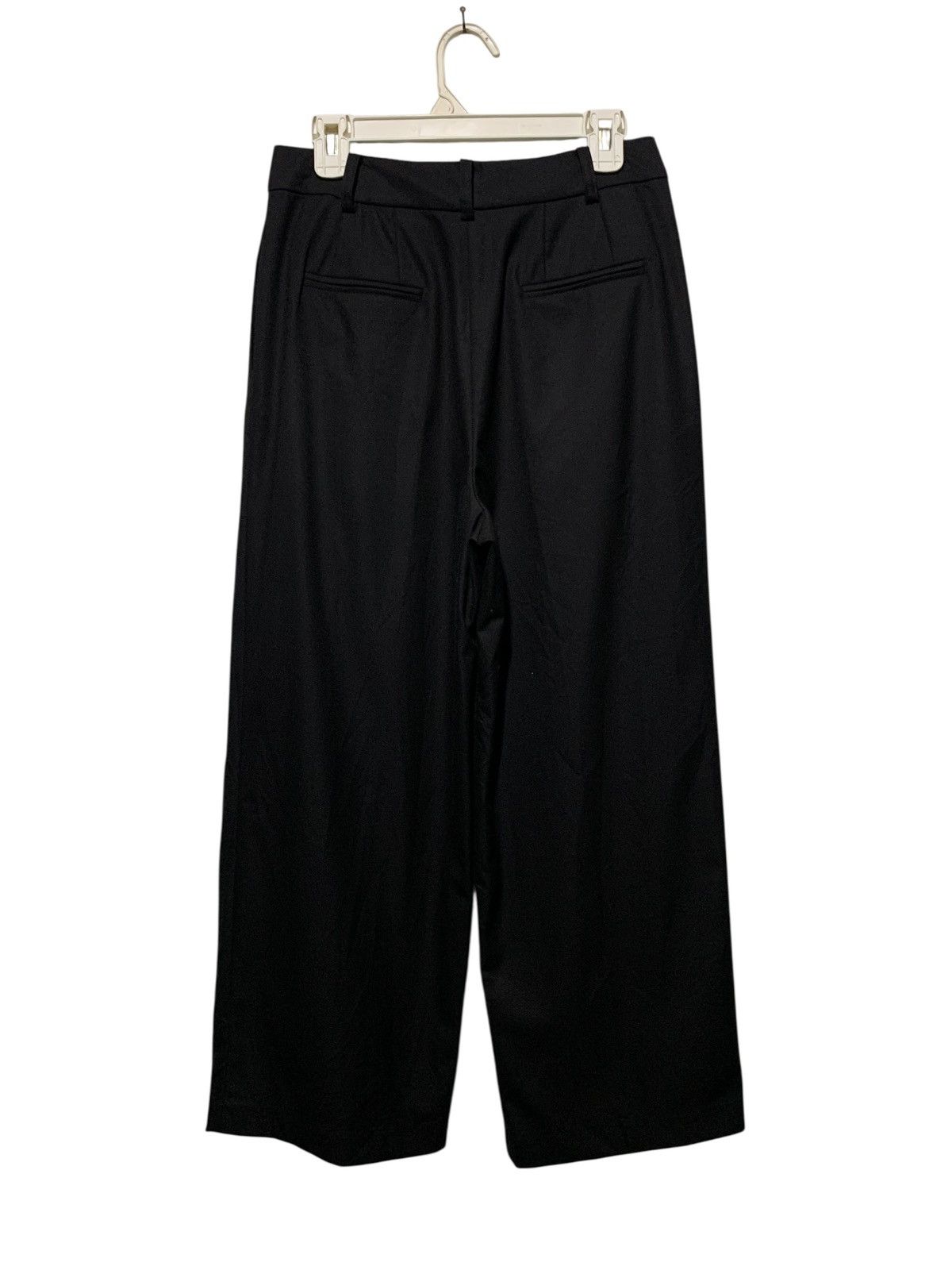Karl Lagerfeld BRAND NEW wide leg pleated tailored pants Size 28" / US 6 / IT 42 - 8 Thumbnail
