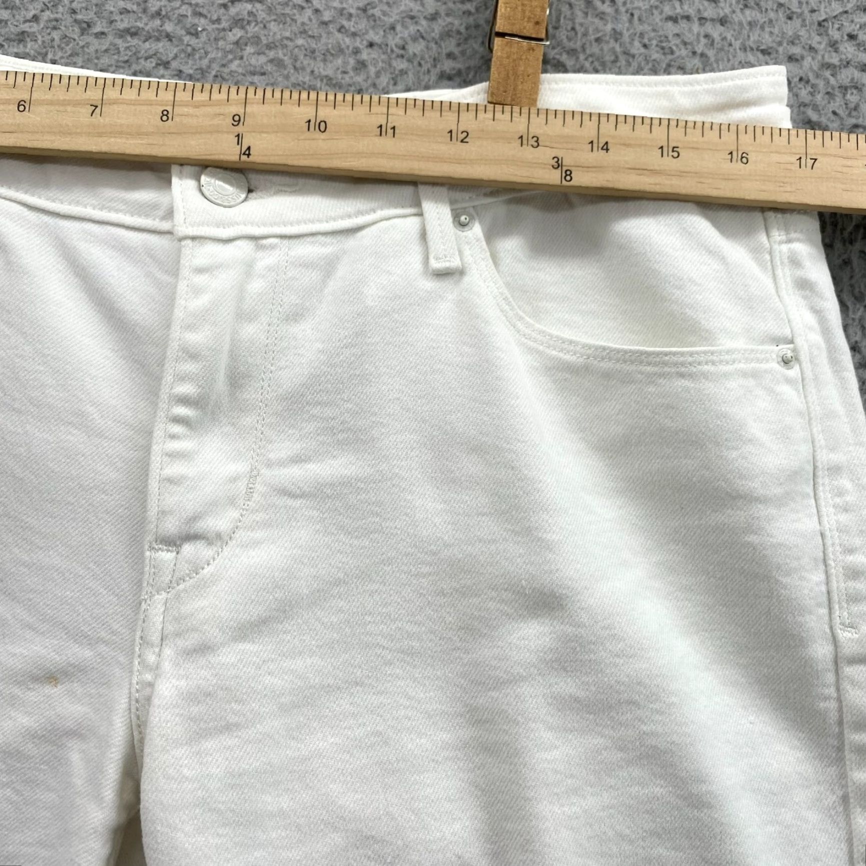 Levi's Levi's SilverTab Jean Shorts White Denim Zip 29 Adult High Rise 5-Pocket Women's 90s Grunge Modern Size 29" - 3 Thumbnail