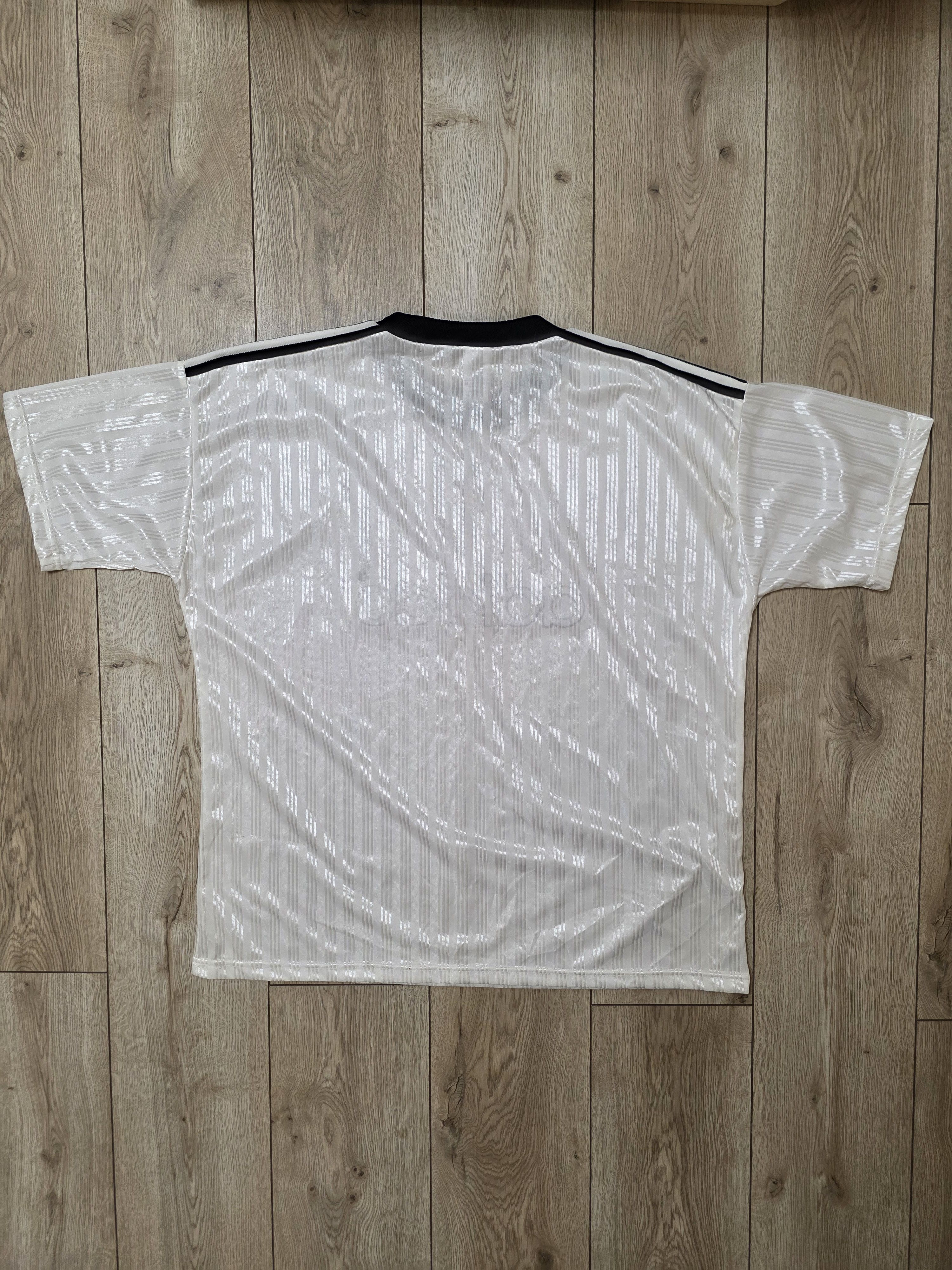 Adidas ADIDAS BIG LOGO VINTAGE 90S FOOTBALL SHIRT SOCCER JERSEY Size US XL / EU 56 / 4 - 2 Thumbnail