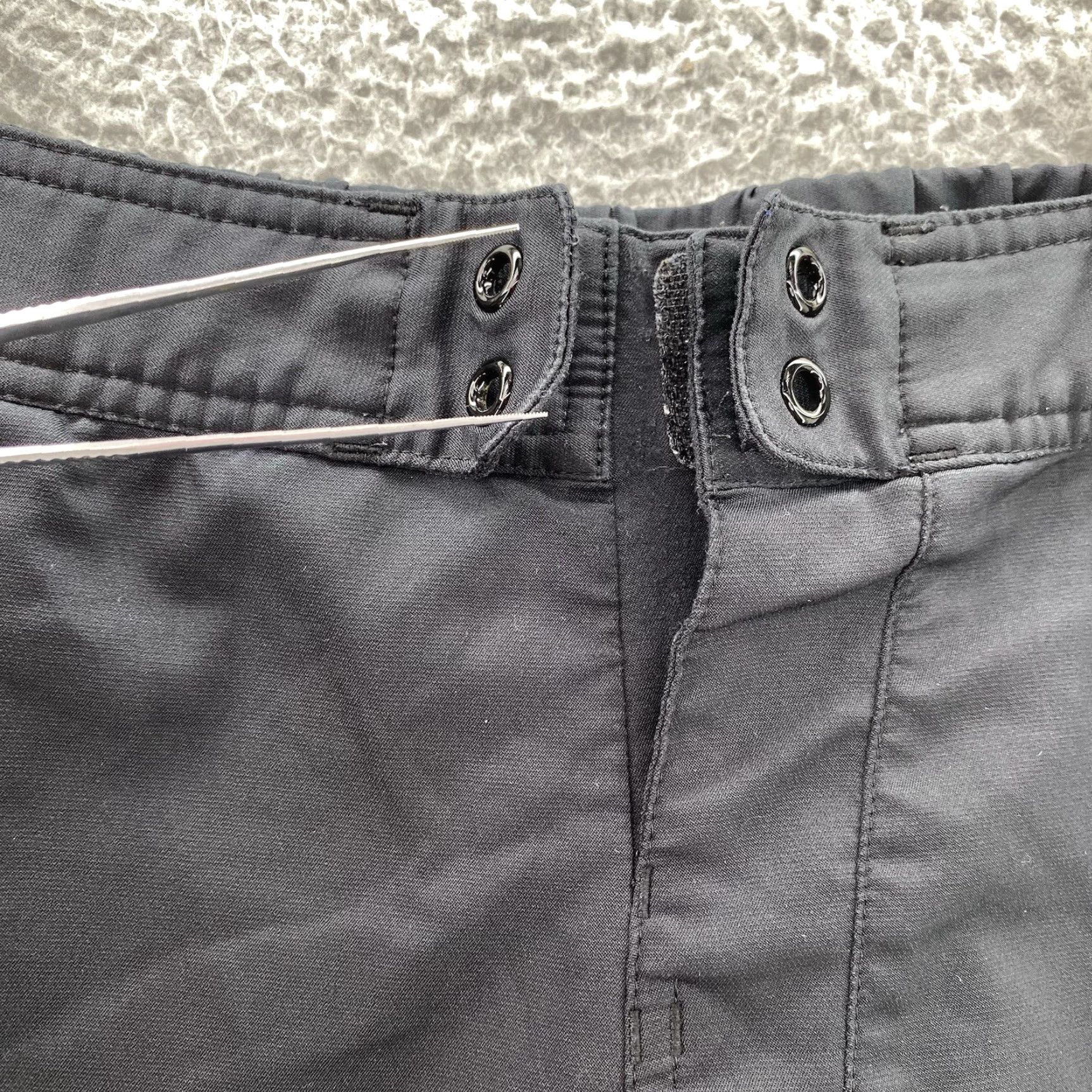 Ten Thousand VINTAGE Ten Thousand Board Shorts Mens Large 9" Black Swim Trunks Performance Training Size US 33 - 3 Thumbnail