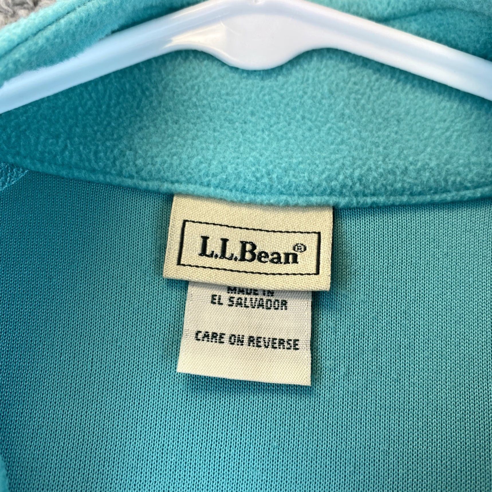 Vintage LL Bean Fleece Sweater Womens M Green Medium Long Sleeve 1/4 Zip Polyester / 51-40 Regular Womens Sweater Green Fall Winter Linen? Wait. Size M / US 6-8 / IT 42-44 - 2 Thumbnail