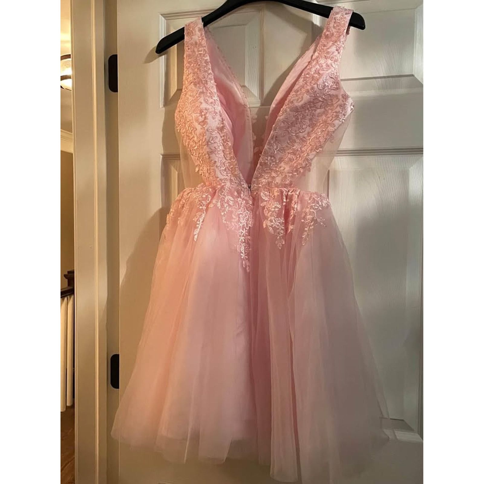 white christmas dresses Cute Sparkly V Neck Mini Homecoming Dresses, Pink Puffy Short Prom Dre –  Demodresses main image 1