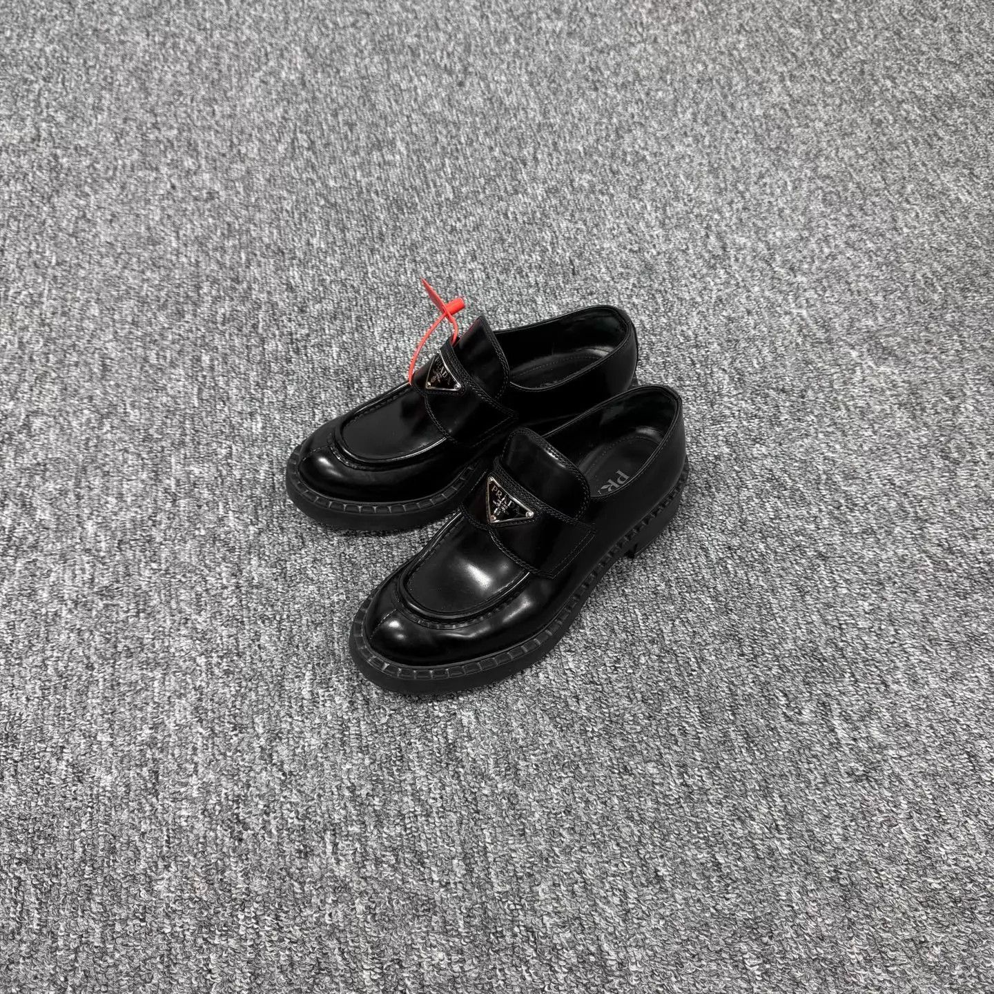 Prada Prada Black Triangle Logo Loafers 35.5 98 New Size US 5 / IT 35 - 1 Thumbnail