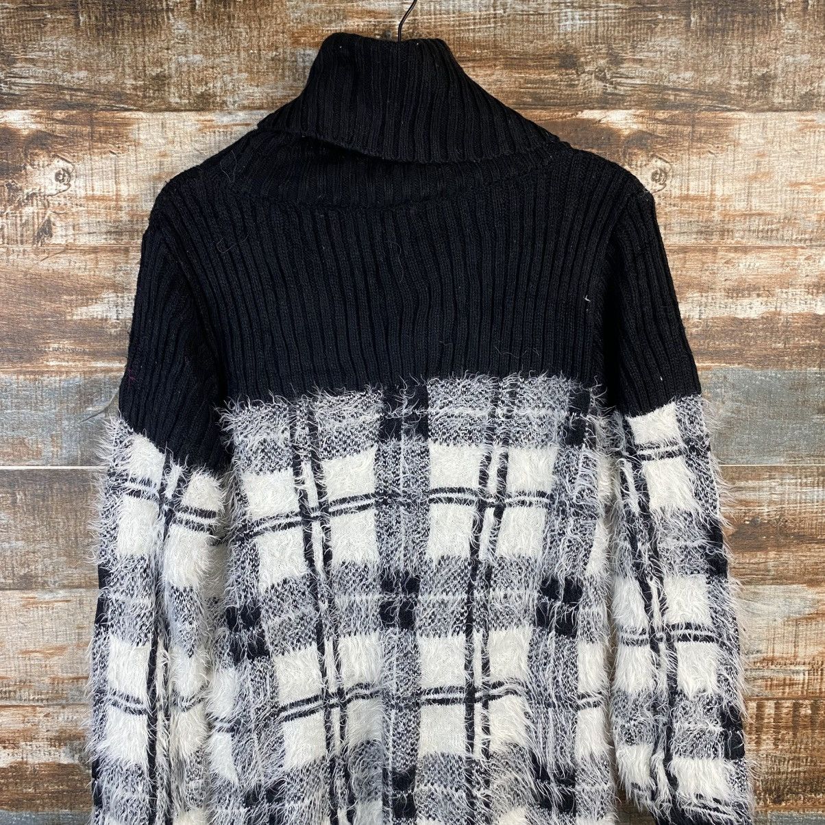 Japanese Brand DL Ingni Black Mohair shaggy fur Knitwear #C1088 Size M / US 6-8 / IT 42-44 - 13 Thumbnail