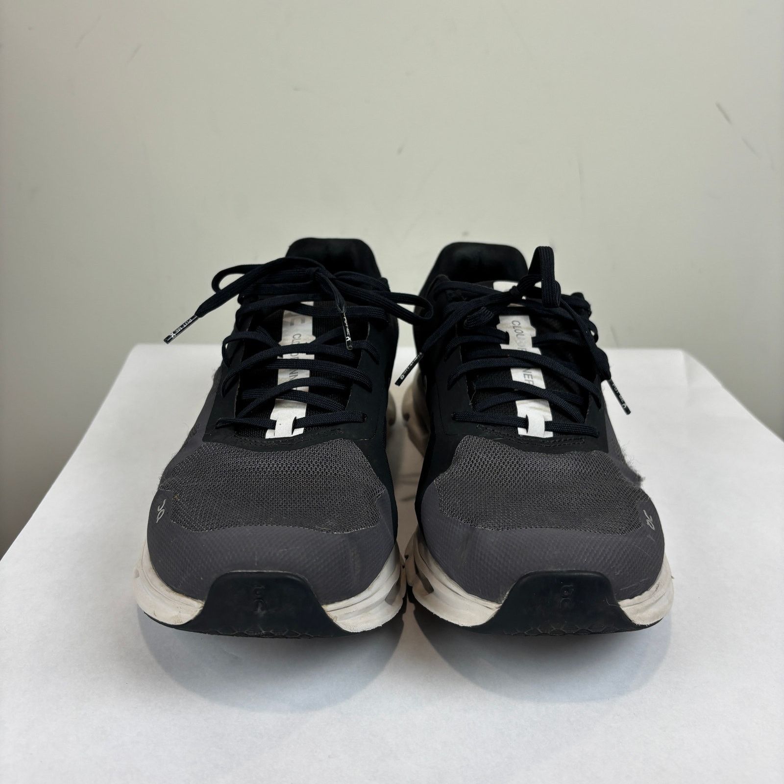On On Running On Cloudrunner Running Sneakers Shoes Men's 11 Size US 11 / EU 44 - 2 Thumbnail