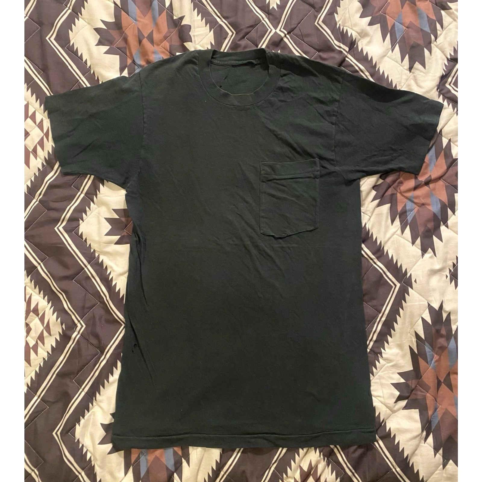 Vintage VINTAGE 80s Slim Fit Black Cotton T-Shirt Pocket Tee Shirt Short Sleeve Crew Neck Men Large Grunge Distressed Size US L / EU 52-54 / 3 - 2 Thumbnail