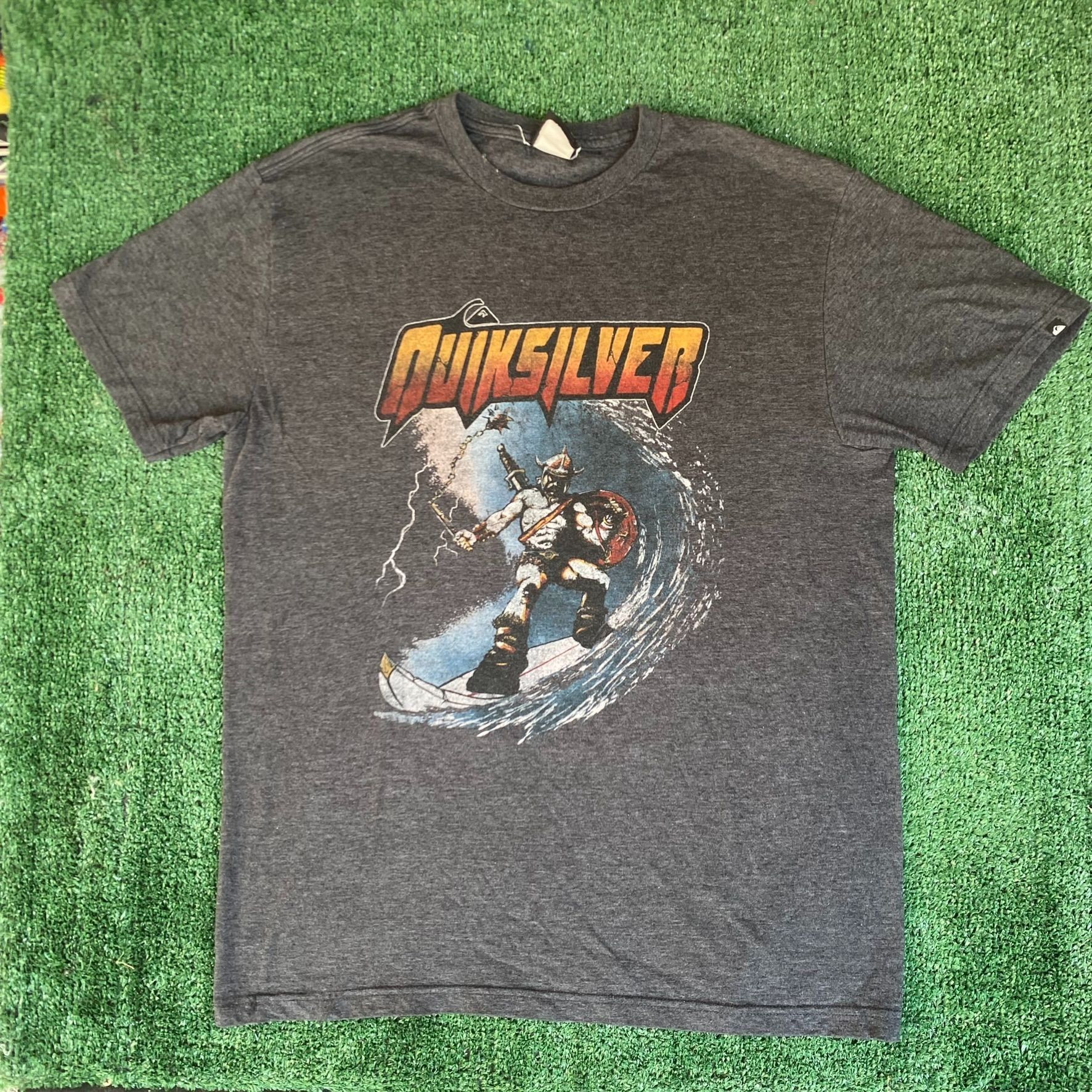 Quiksilver Vintage Y2K Quikilver Surfing Shirt Knight Warrior Punk Tee Size US L / EU 52-54 / 3 - 1 Thumbnail