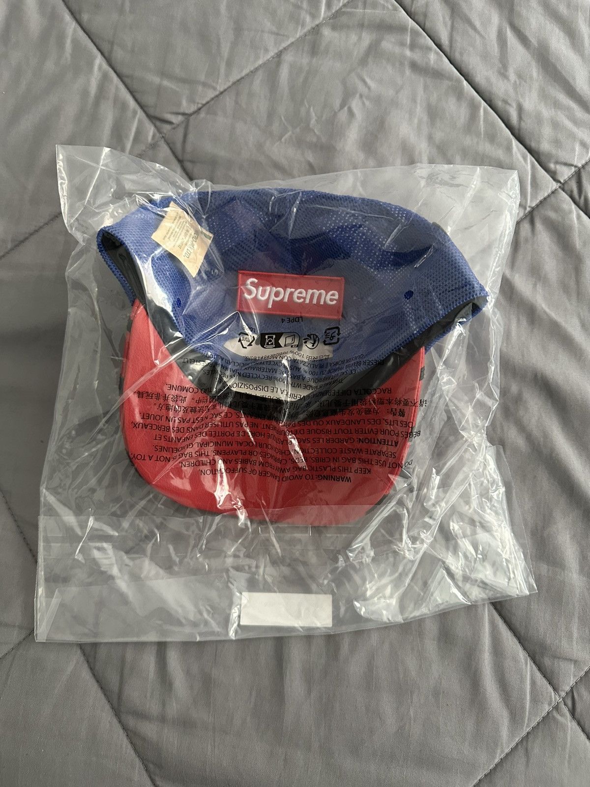Supreme × Vanson Leathers Supreme Vanson Leathers Spider-Man Mesh Back 6-Panel Red Size ONE SIZE - 2 Thumbnail