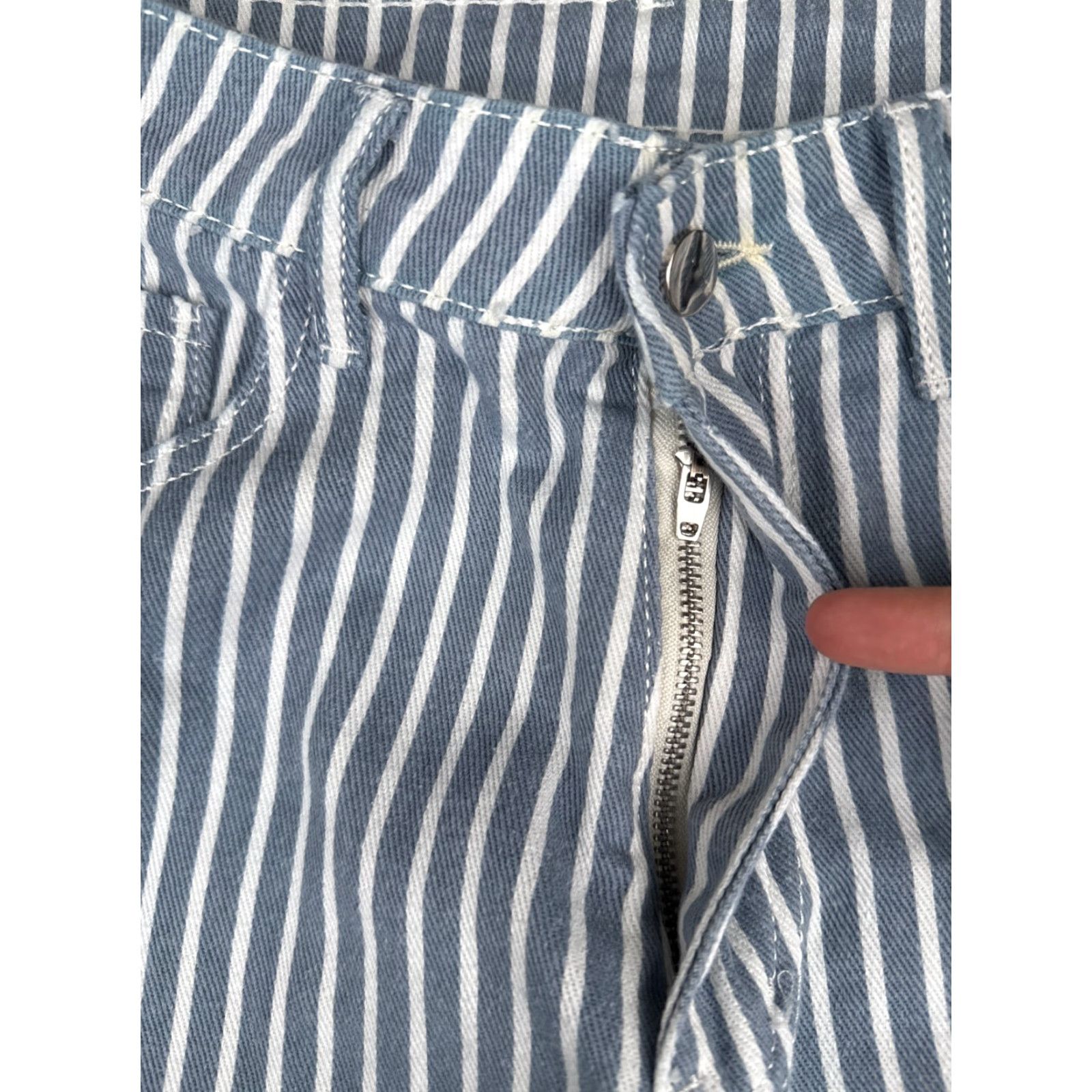 Vintage Jeans Women 26 Blue White Vertical Stripe Denim Wide Leg High Rise Cotton 26x29 Size 26" / US 2 / IT 38 - 5 Thumbnail