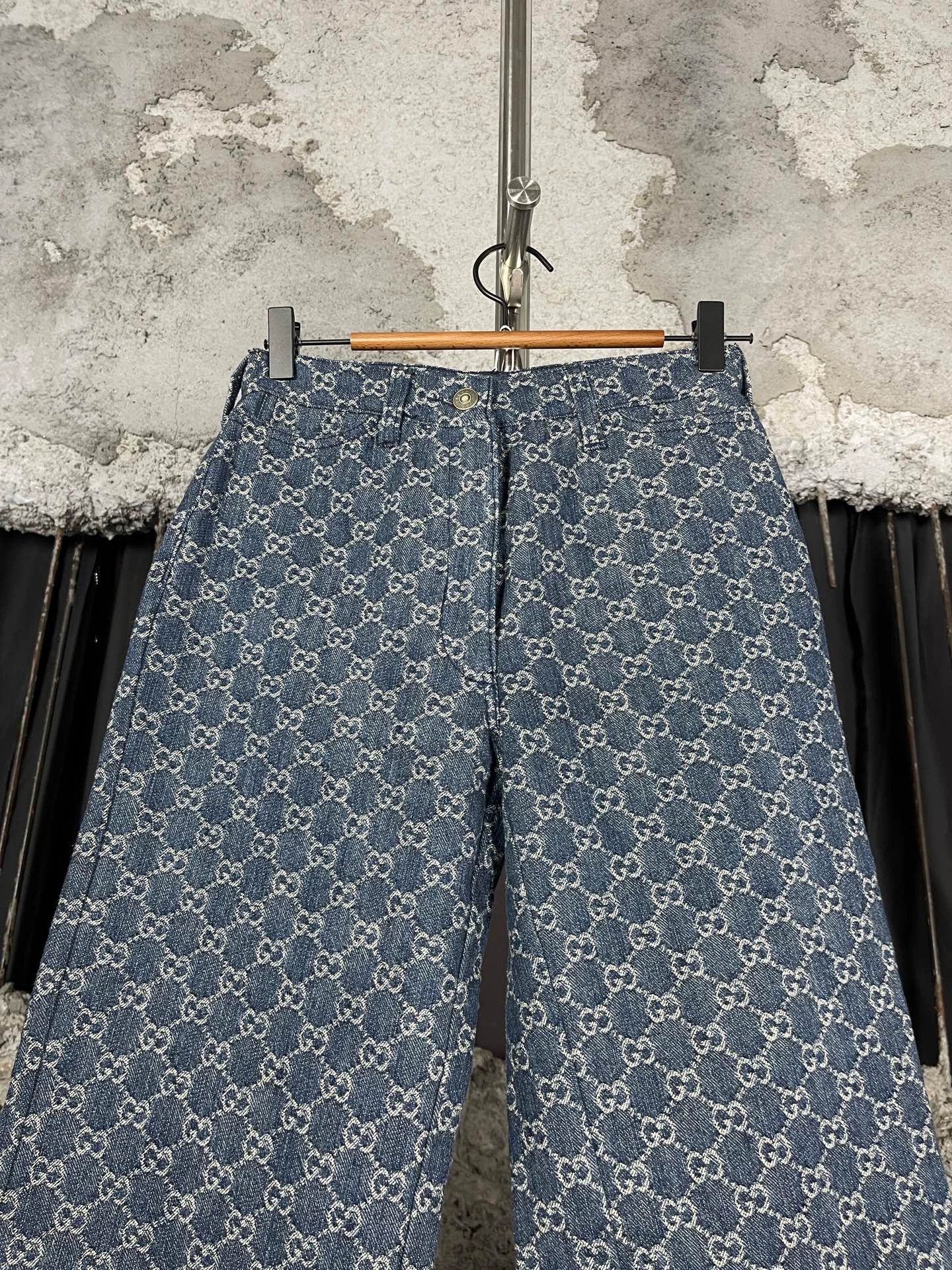 Gucci Gucci GG Monogram Wide Leg Jeans 26 New Size 26" / US 2 / IT 38 - 3 Thumbnail