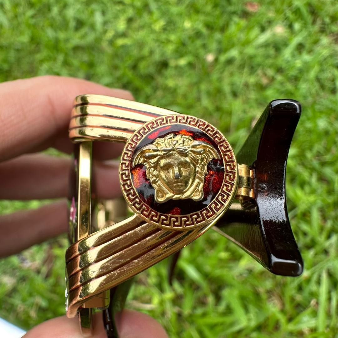 Versace Gianni Versace S64 31L Vintage Medusa Sunglasses Italy Size ONE SIZE - 4 Thumbnail