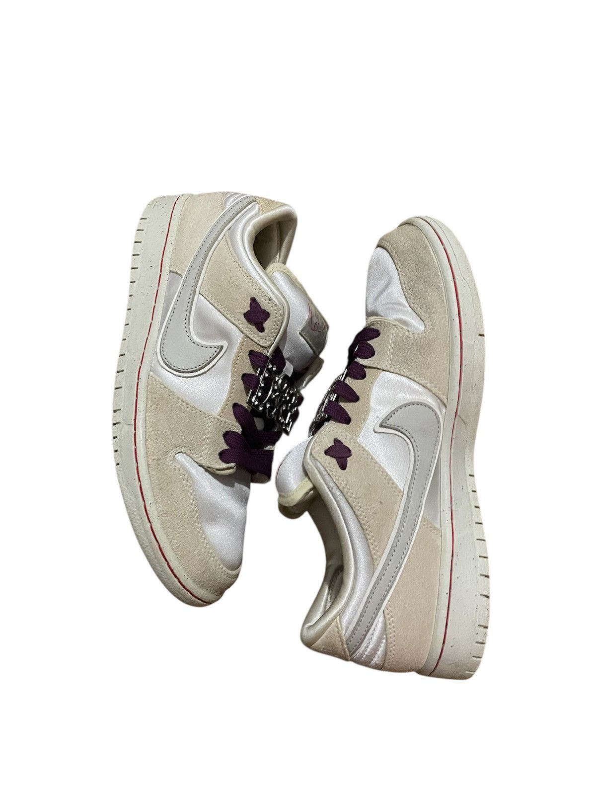 Nike Nike SB Dunk Low City of Love Light Bone D&G CUSTOM Size US 9 / EU 42 - 3 Thumbnail