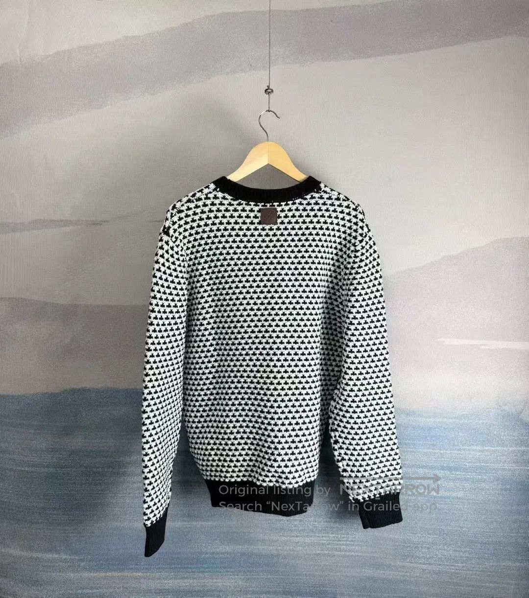 Louis Vuitton Louis Vuitton Navy Blue Houndstooth All-Over Print Wool Sw Size S / US 4 / IT 40 - 3 Thumbnail