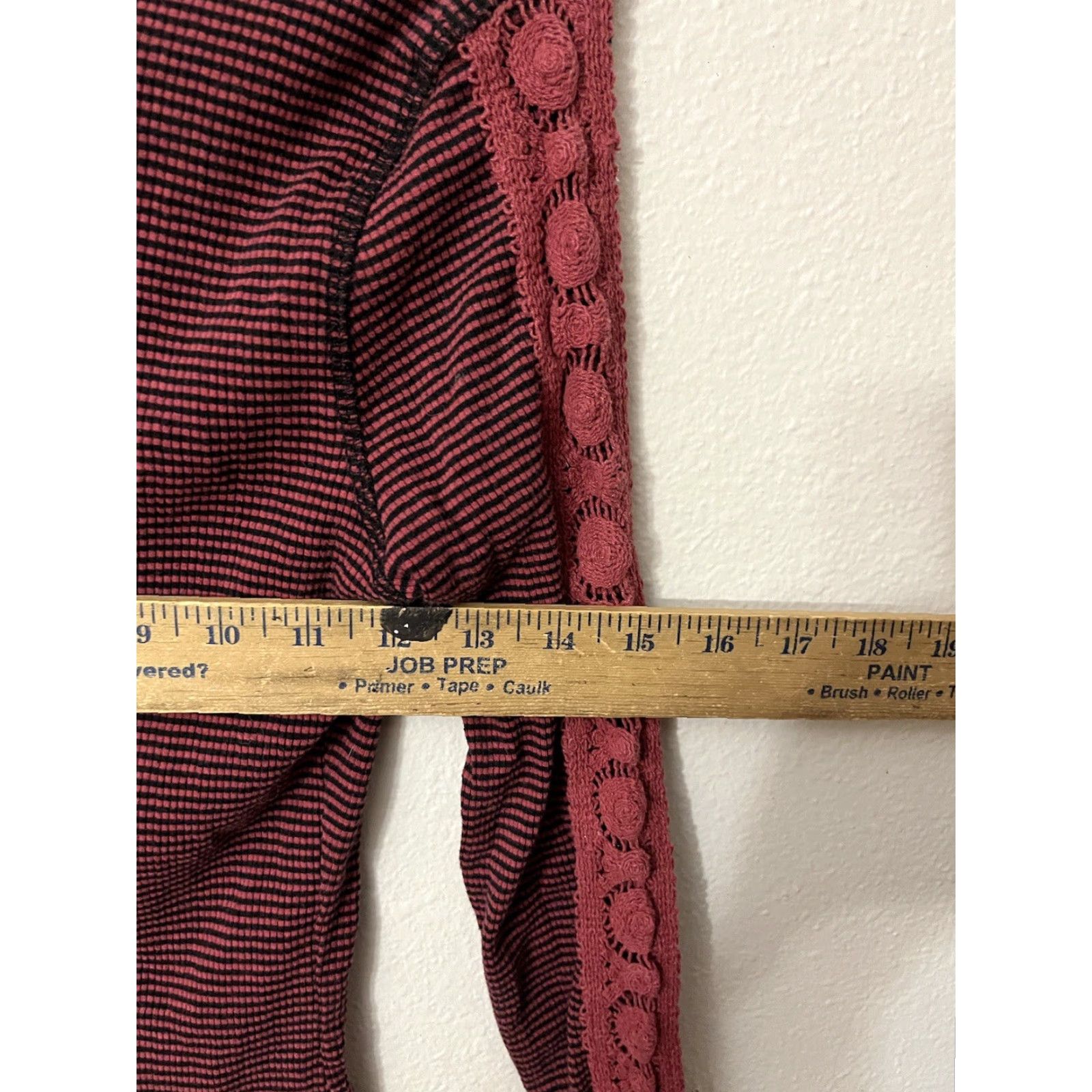Sanctuary Anthropologie Sanctuary Sweater Womens XS, Henley Scoop Neck Bold Stripe Red Size XS / US 0-2 / IT 36-38 - 4 Thumbnail