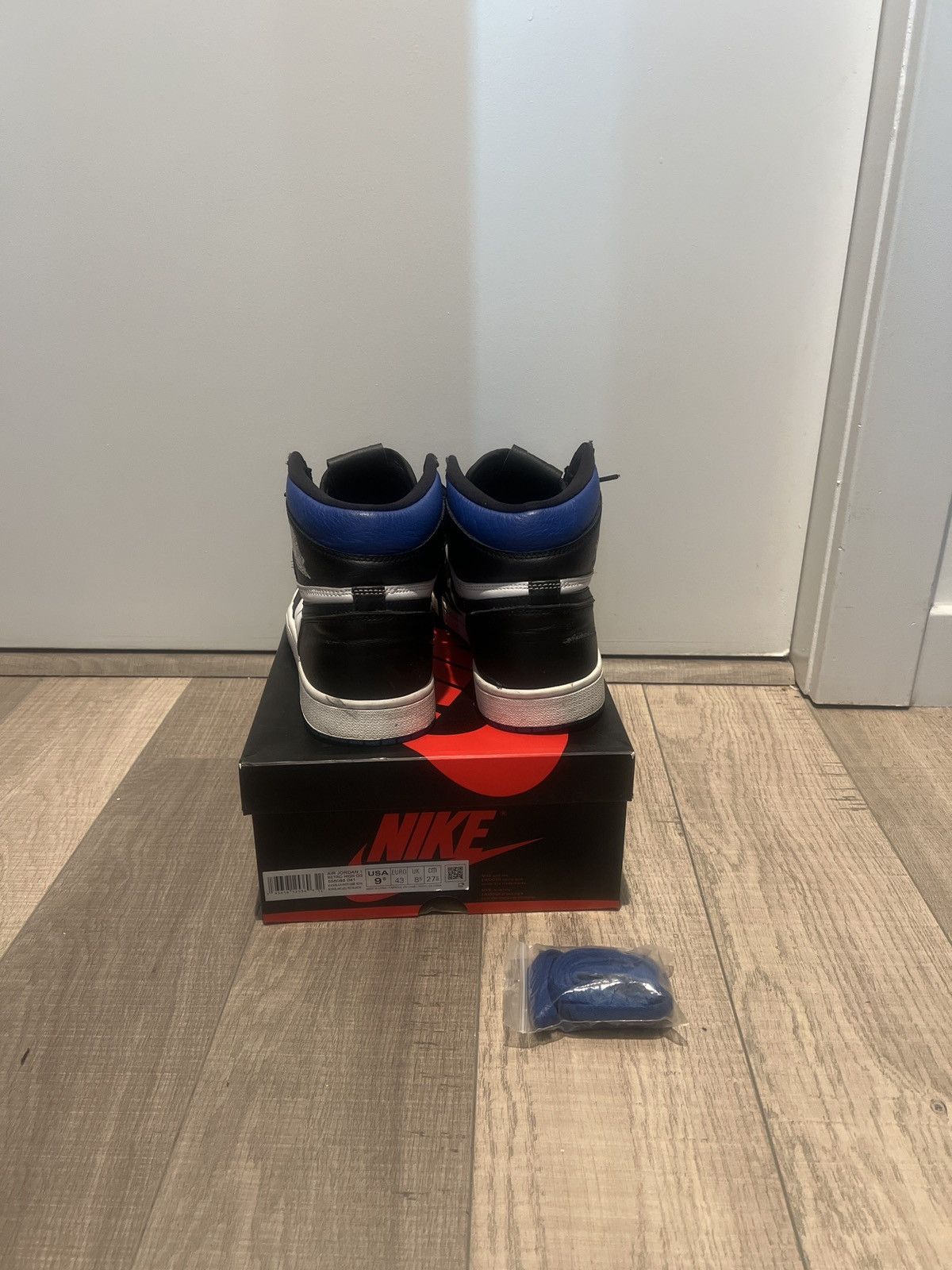 Air Jordan 1 Retro High OG Royal Blues