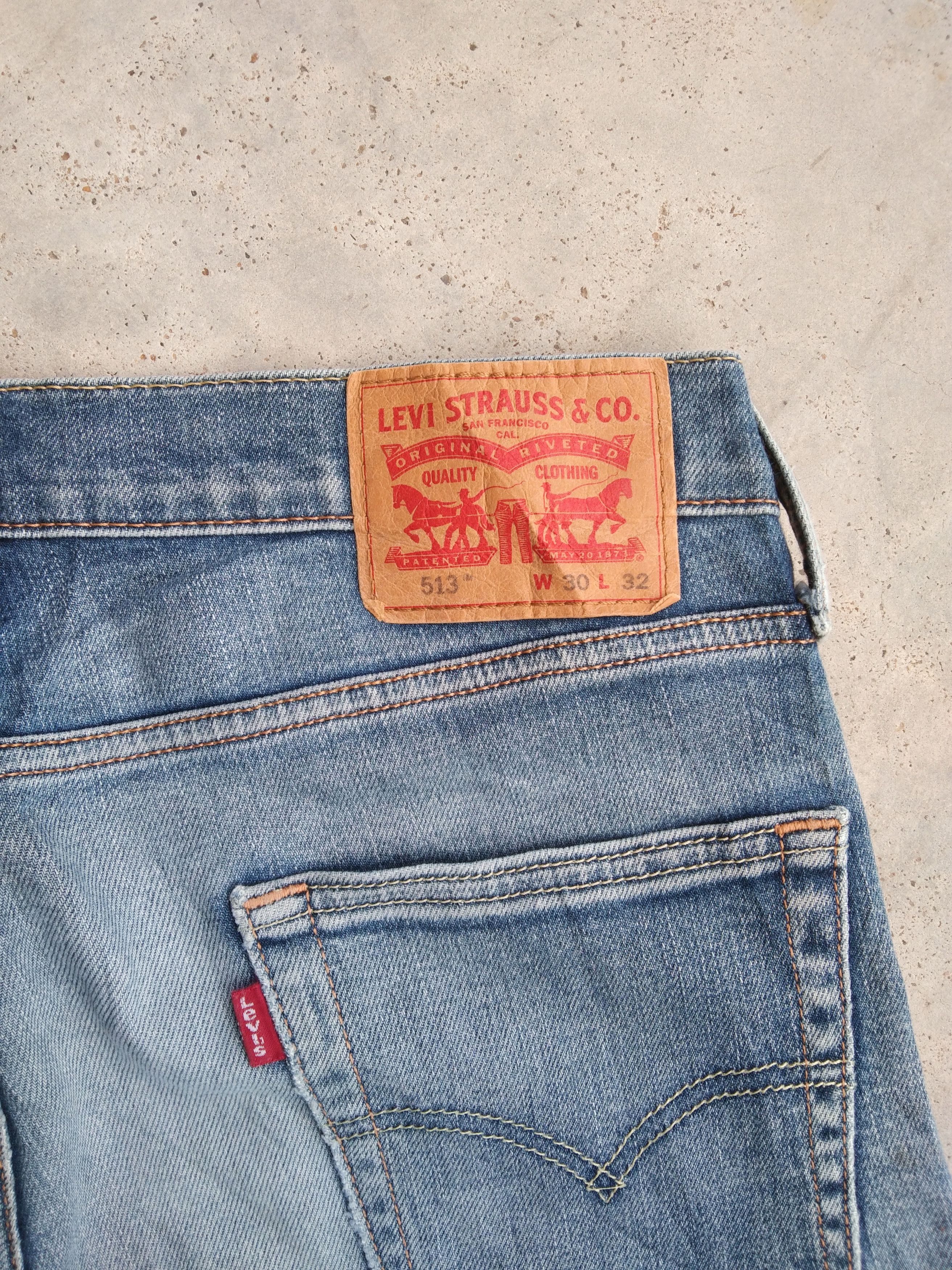 Levi's Vintage Levi's Jeans 513 Faded Blue Distressed Denim Size US 30 / EU 46 - 3 Thumbnail