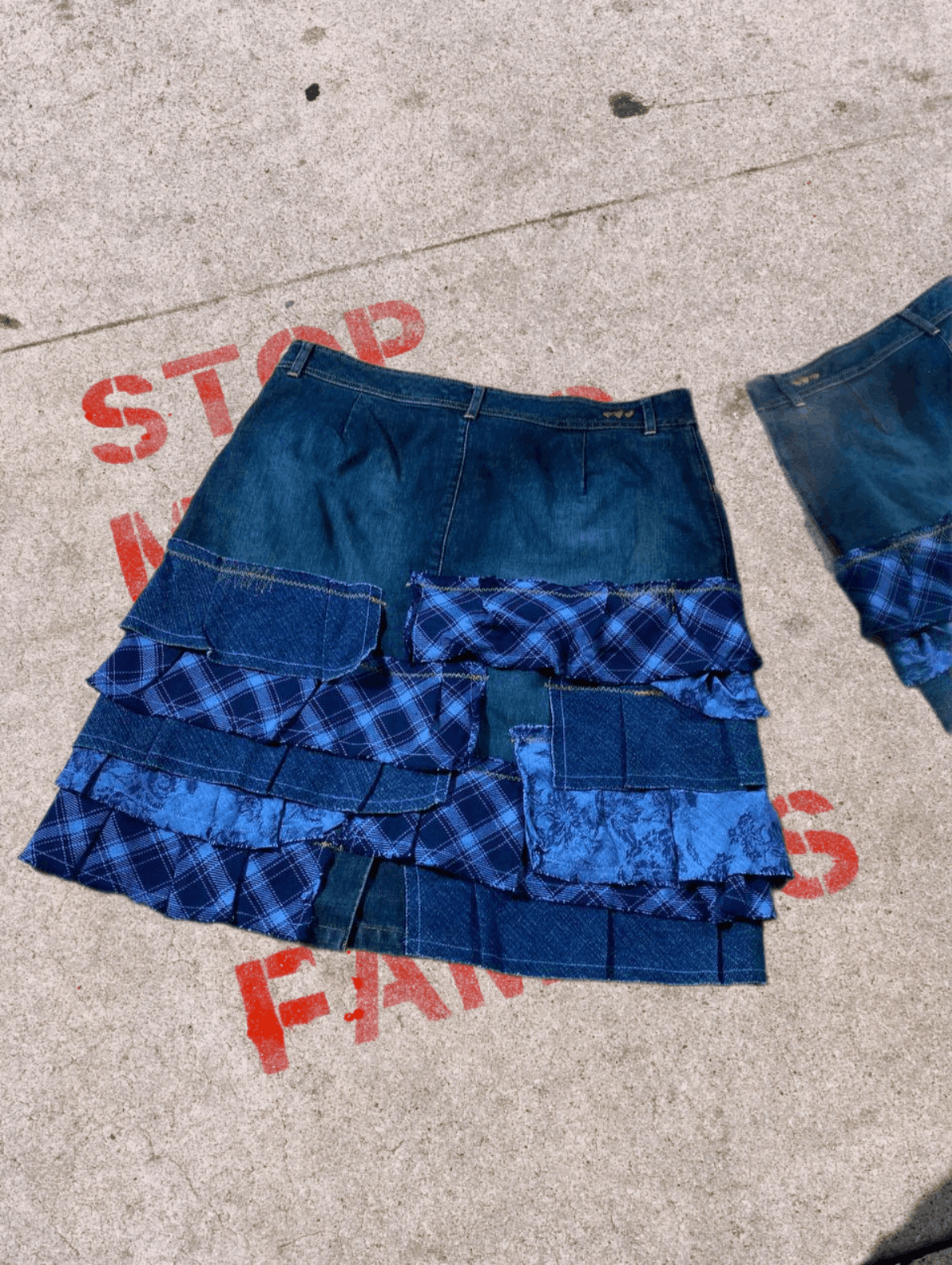 Vintage Y2K Bondage Zip Denim Maxi Mini Skirt Size 30" / US 8 / IT 44 - 1 Thumbnail