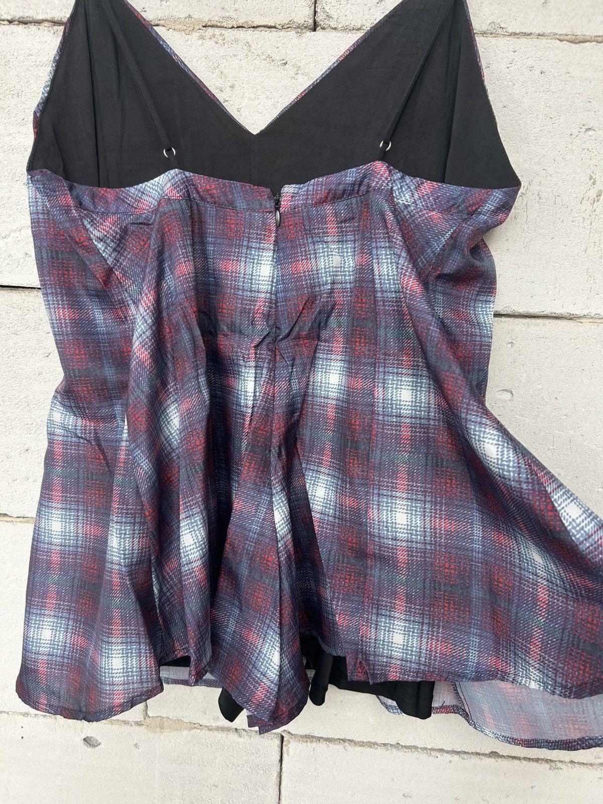 Univ Sleeveless Plaid Scoop Back Romper