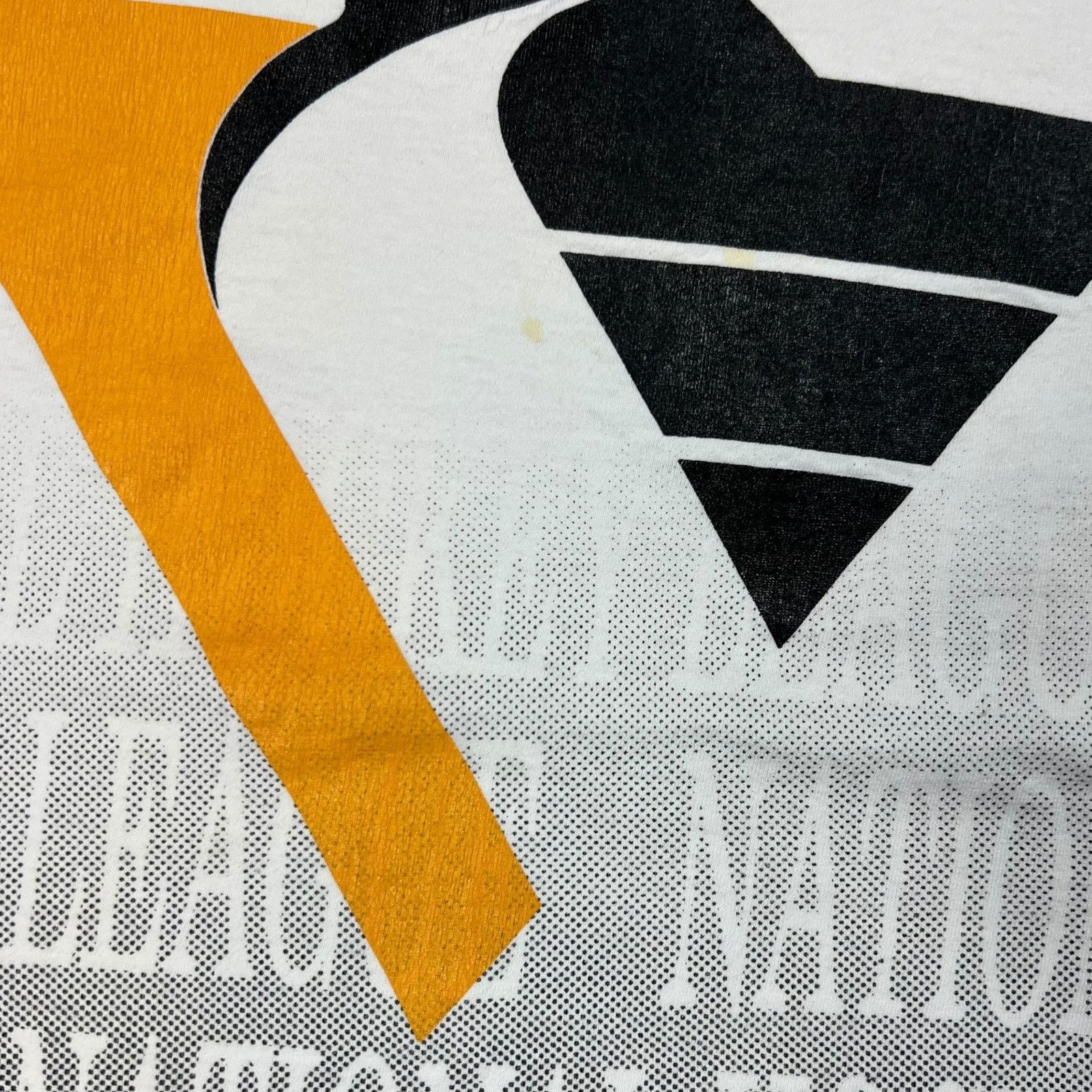 Chalk Line × NHL × Vintage 1990s Chalk Line Pittsburgh Penguins all over print tee Size US L / EU 52-54 / 3 - 5 Thumbnail