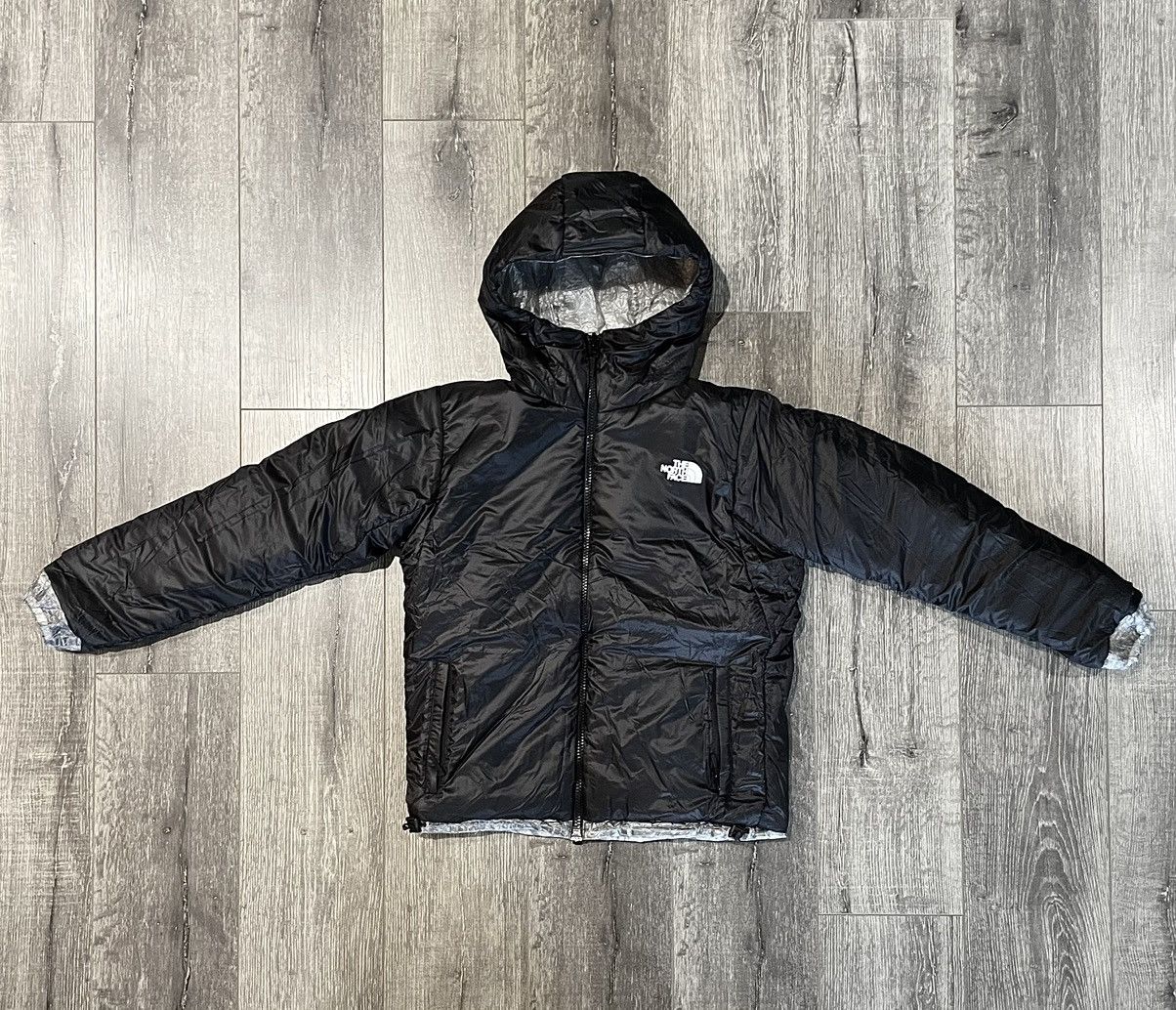 The North Face Japan Exclusive North Face Summit Down Jacket Reversible Size US S / EU 44-46 / 1 - 9 Thumbnail