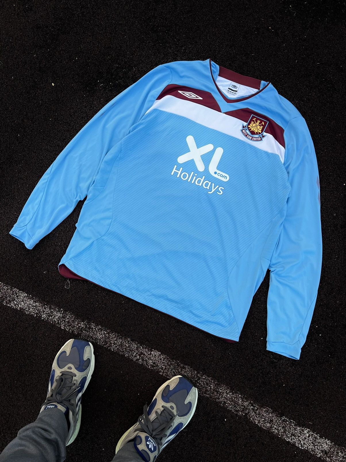 Umbro Umbro West Ham United 2008 Jersey Long sleeve Size US XL / EU 56 / 4 - 2 Thumbnail